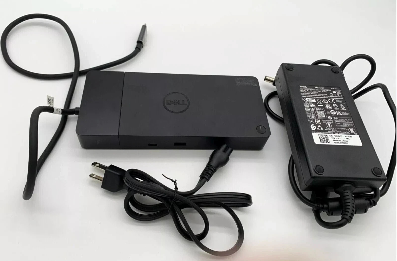 Dell WD22TB4 Docking Station With 180W AC Adapter  Used Very Good