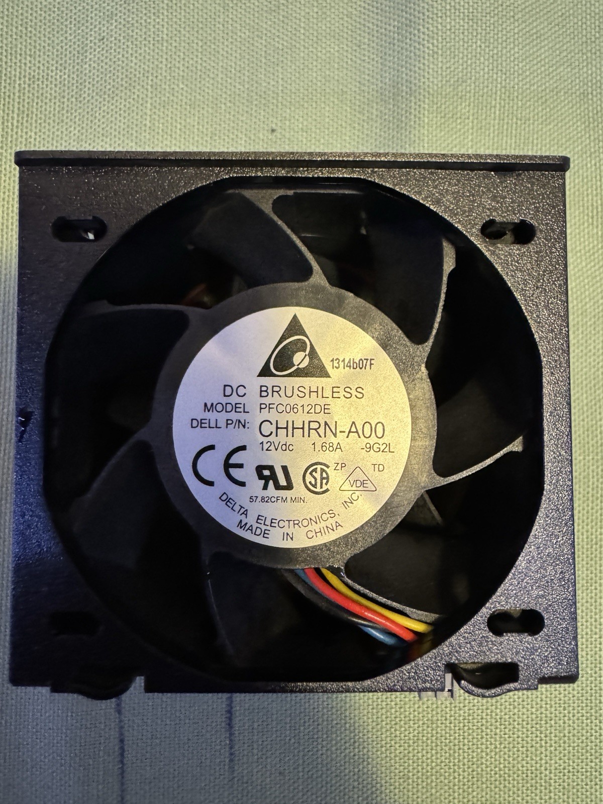 Delta PFC0612DE Server Cooling Fan