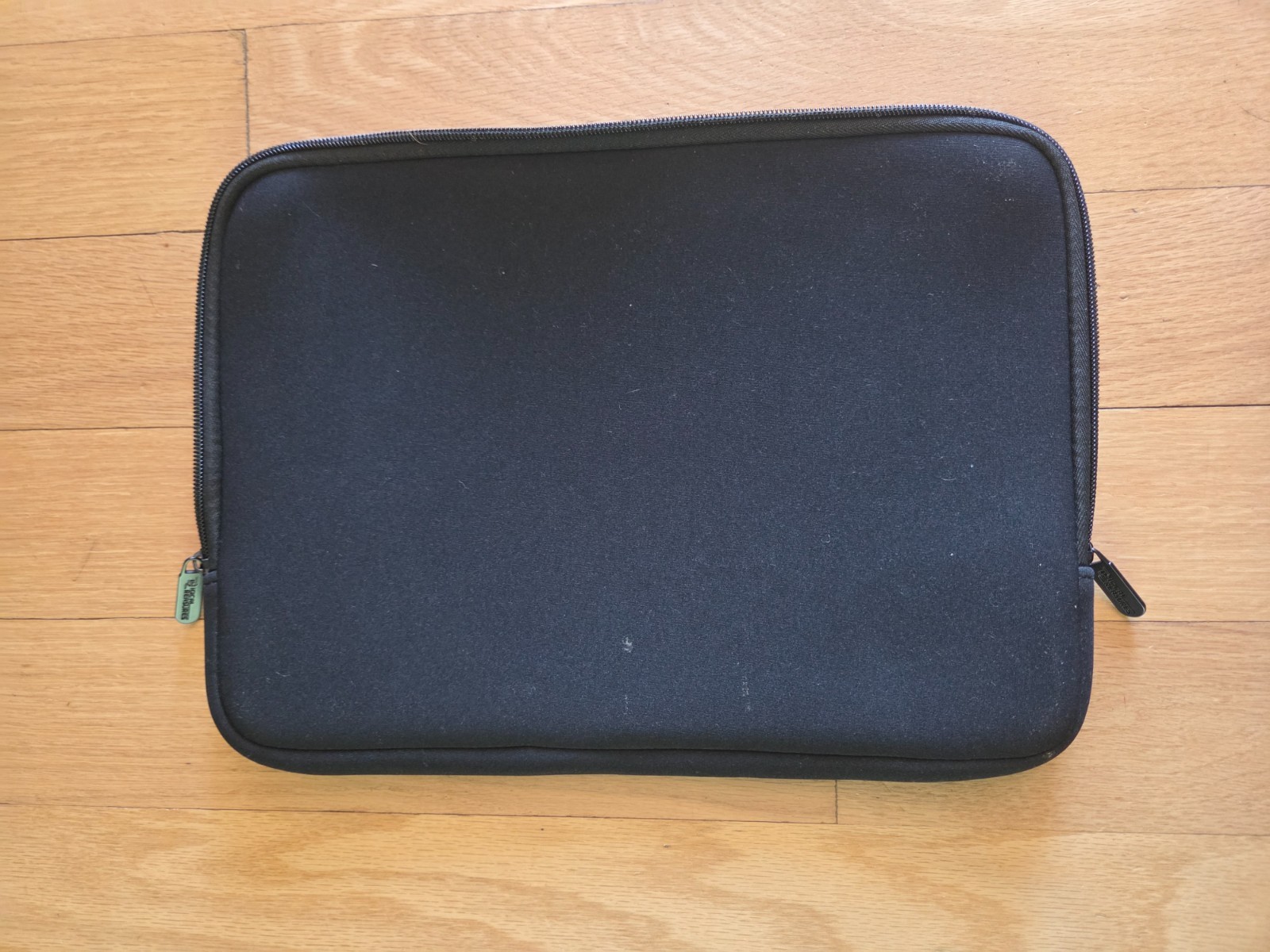 Digital Treasures laptop case Black Protection