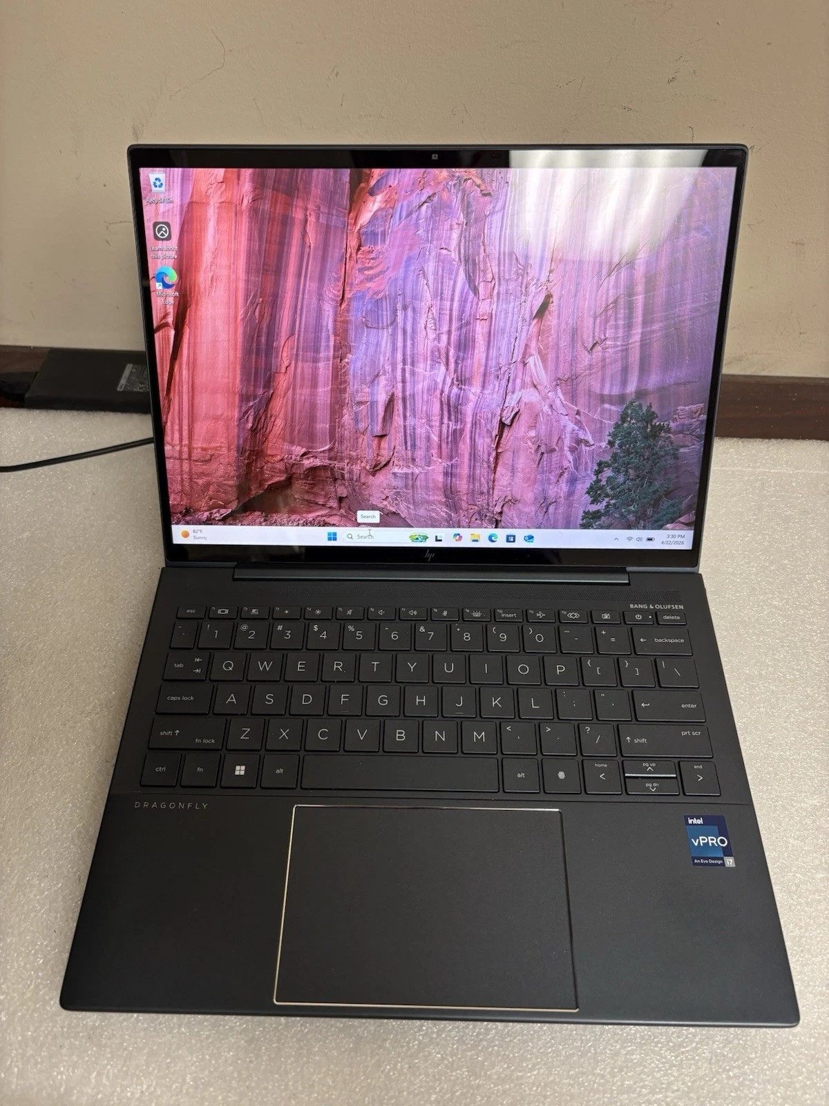 HP Elite Dragonfly G4 13.5" Touch Core i7-1365U 1.8GHz 32GB RAM 512GB SSD Blue