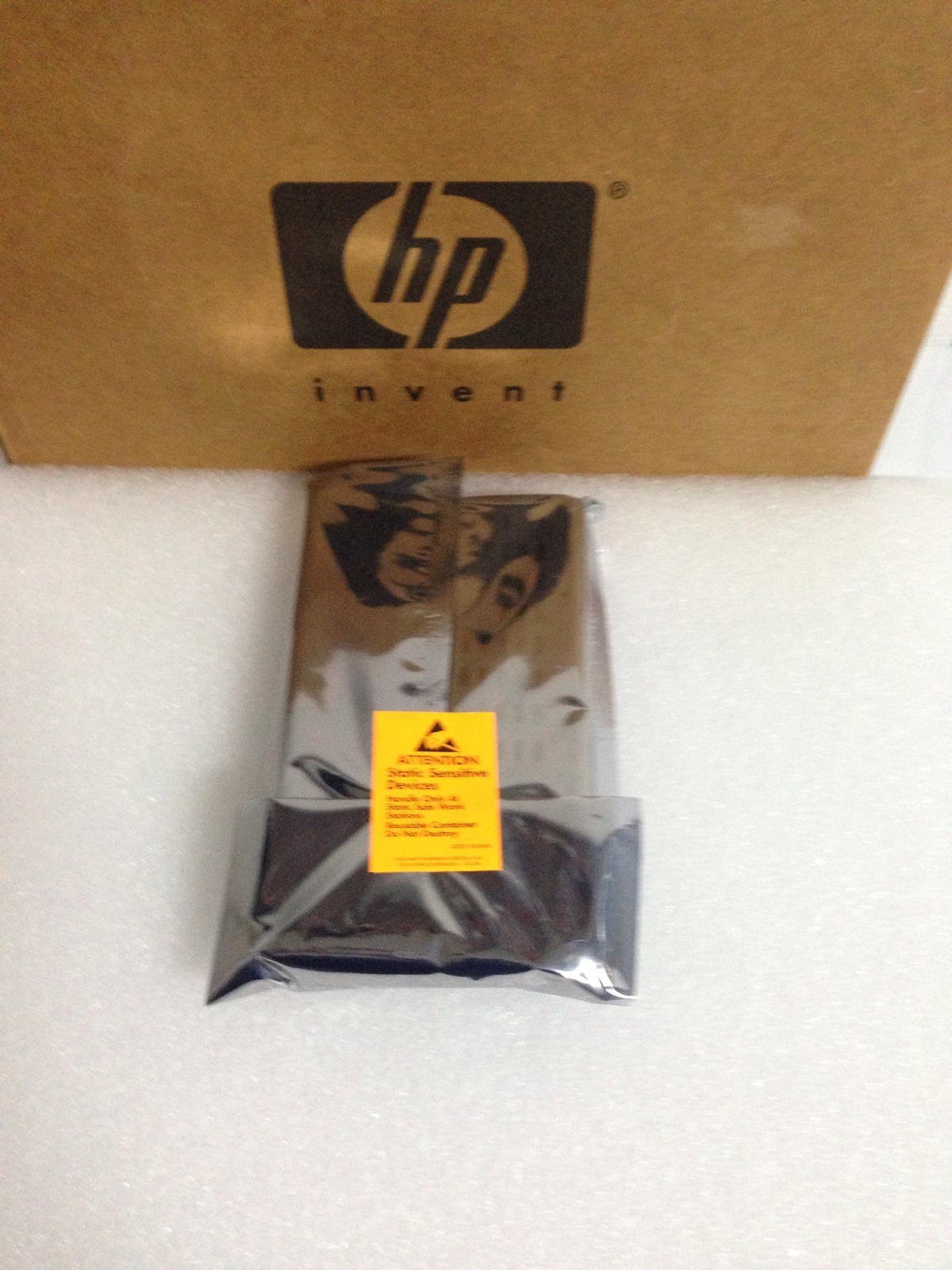 HP 364437-B21 364437-B22 366022-001 250gb 10k 3.5" dual port fata hard drive
