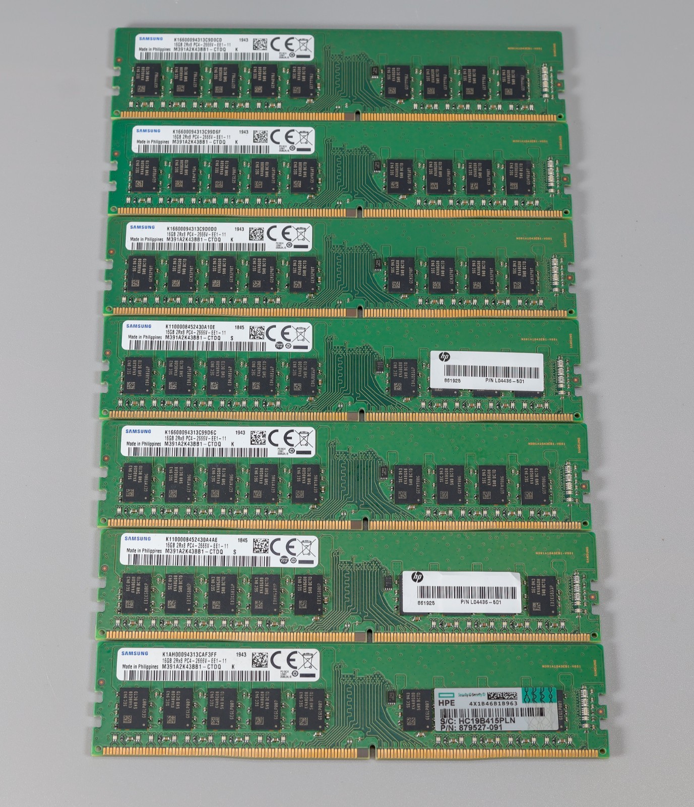 Samsung 16GB DDR4-2666 ECC UDIMM 2Rx8 PC4-21300 M391A2K43BB1-CTDQ