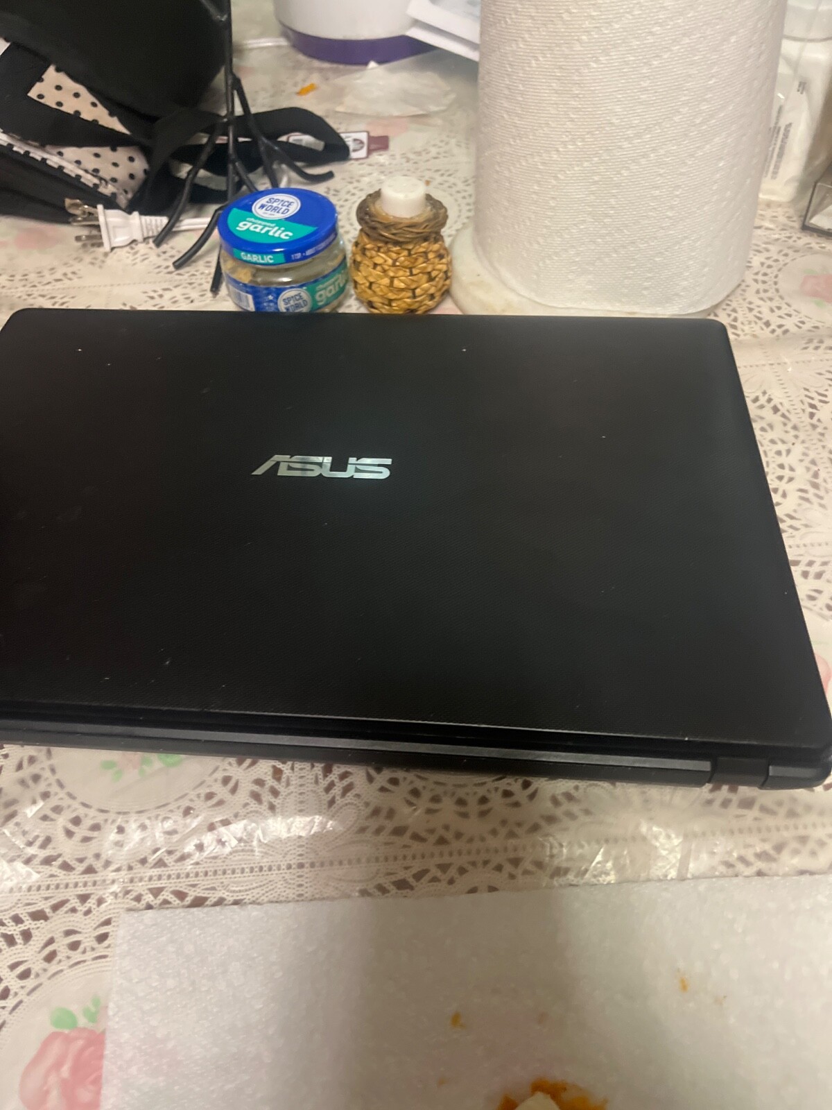 ASUS 15.6in. (500GB, Intel Core i3 2nd Gen., 1.4GHz, 4GB) Notebook/Laptop -...
