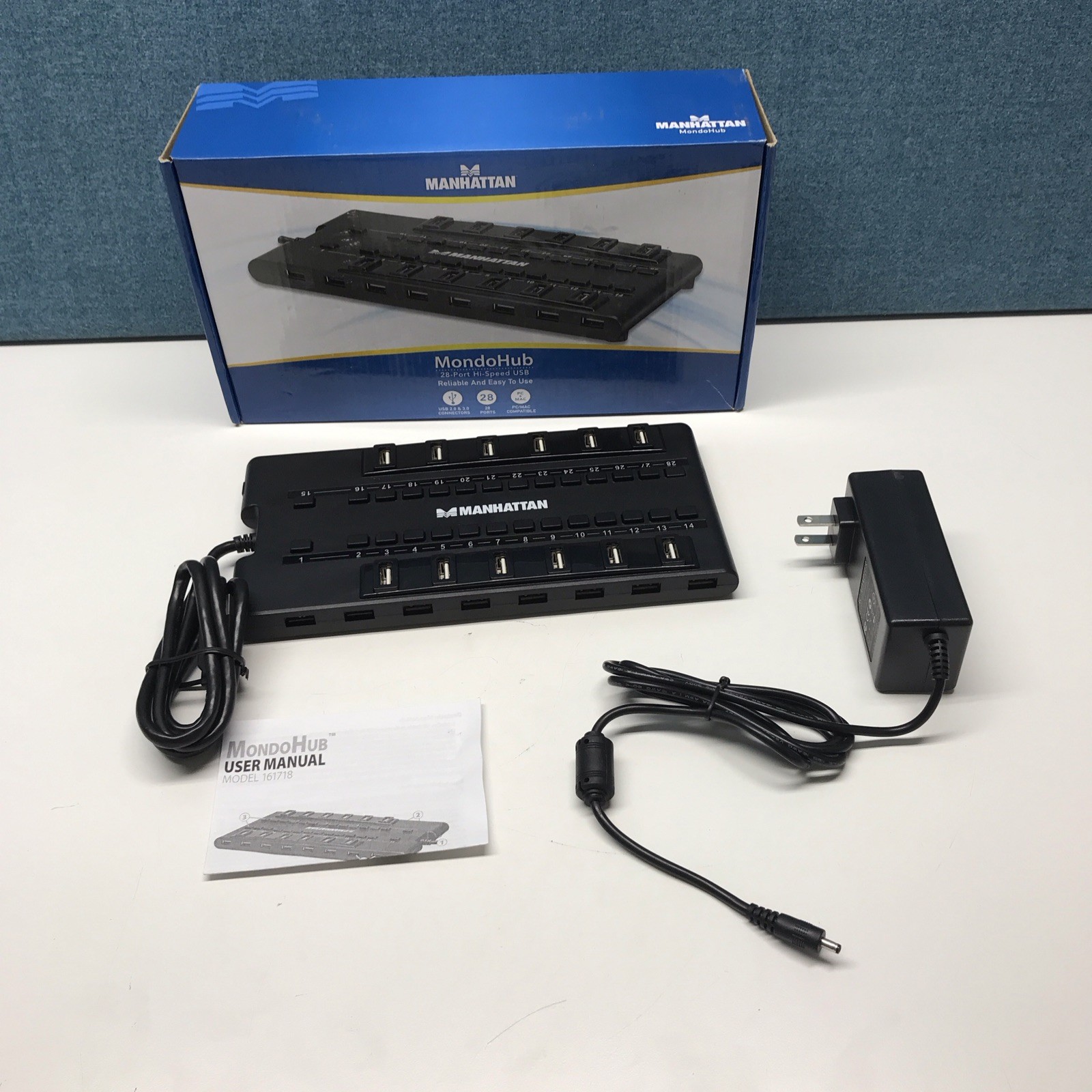 28 Ports USB 2.0/USB 3.0 Combo HUB, Model 161718 MH MondoHub PC/Mac Compatible