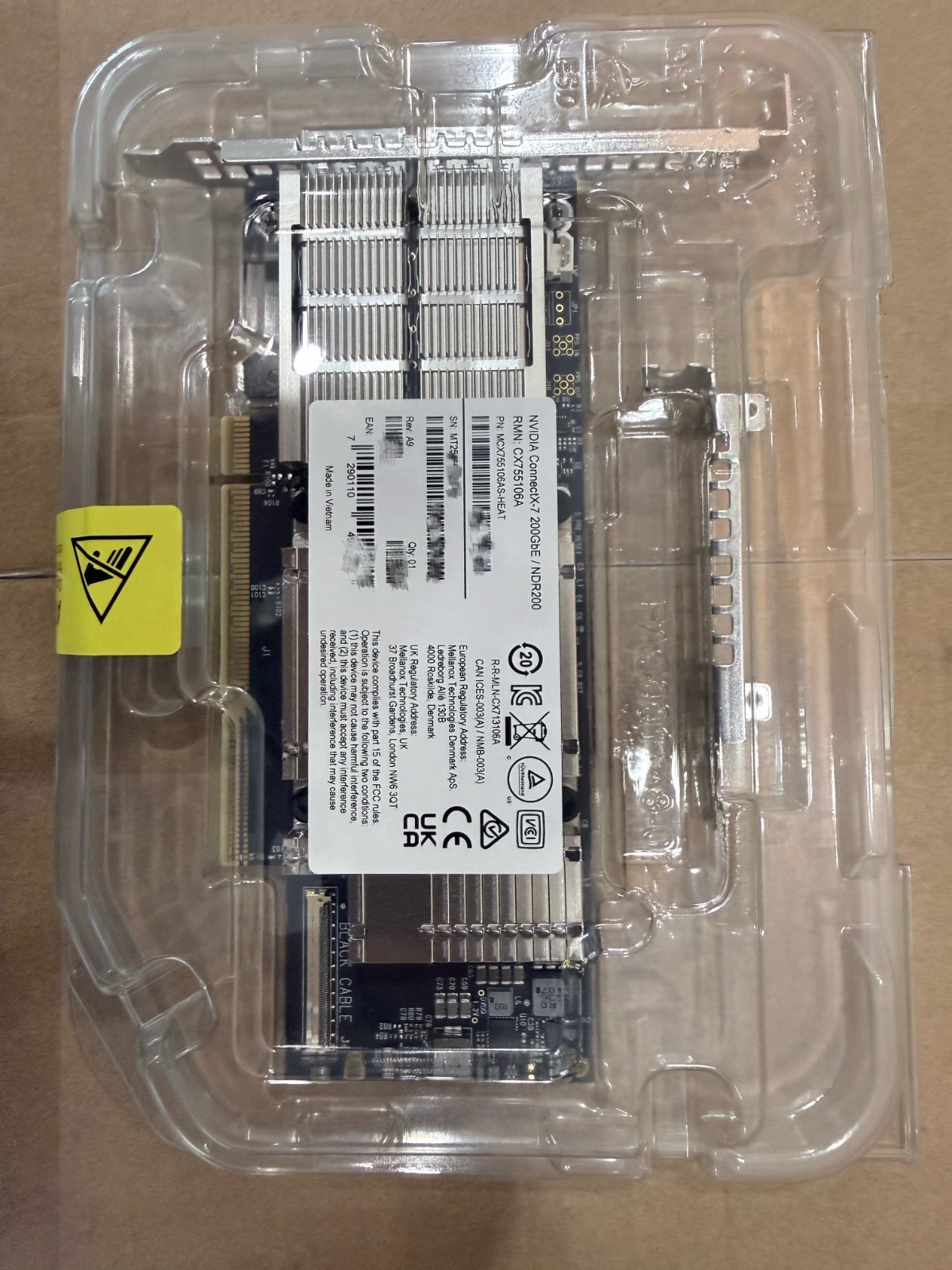 Mellanox MCX755106AS-HEAT CX7 QSFP112 NDR200 IB 200G Dual-port network card