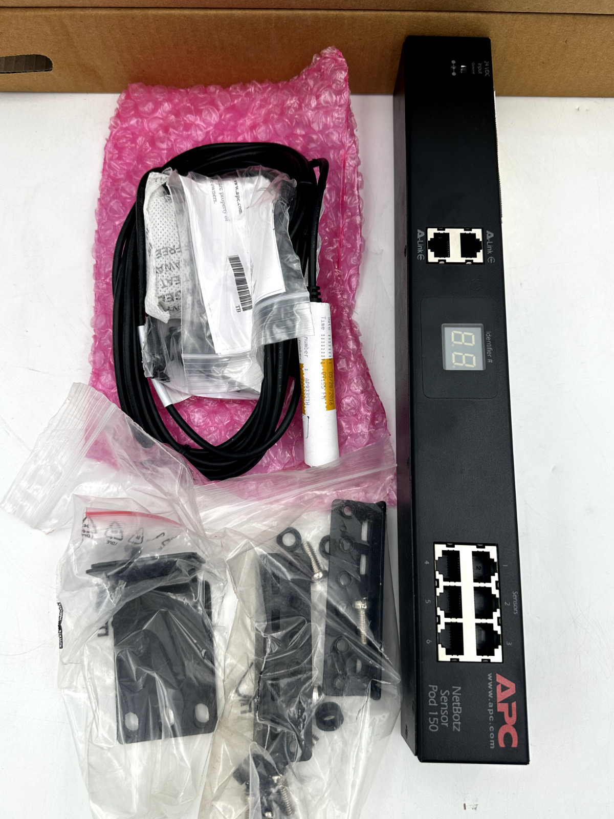 APC NBPD0150 Net Botz Sensor Pod 150 ZA1621080232