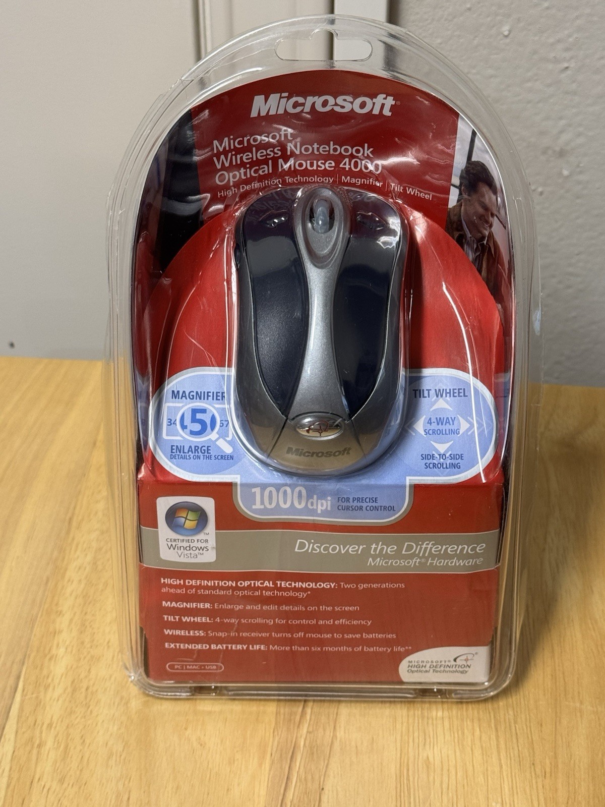 Microsoft Wireless Notebook Optical Mouse 4000 High Definition Optical Tech *New