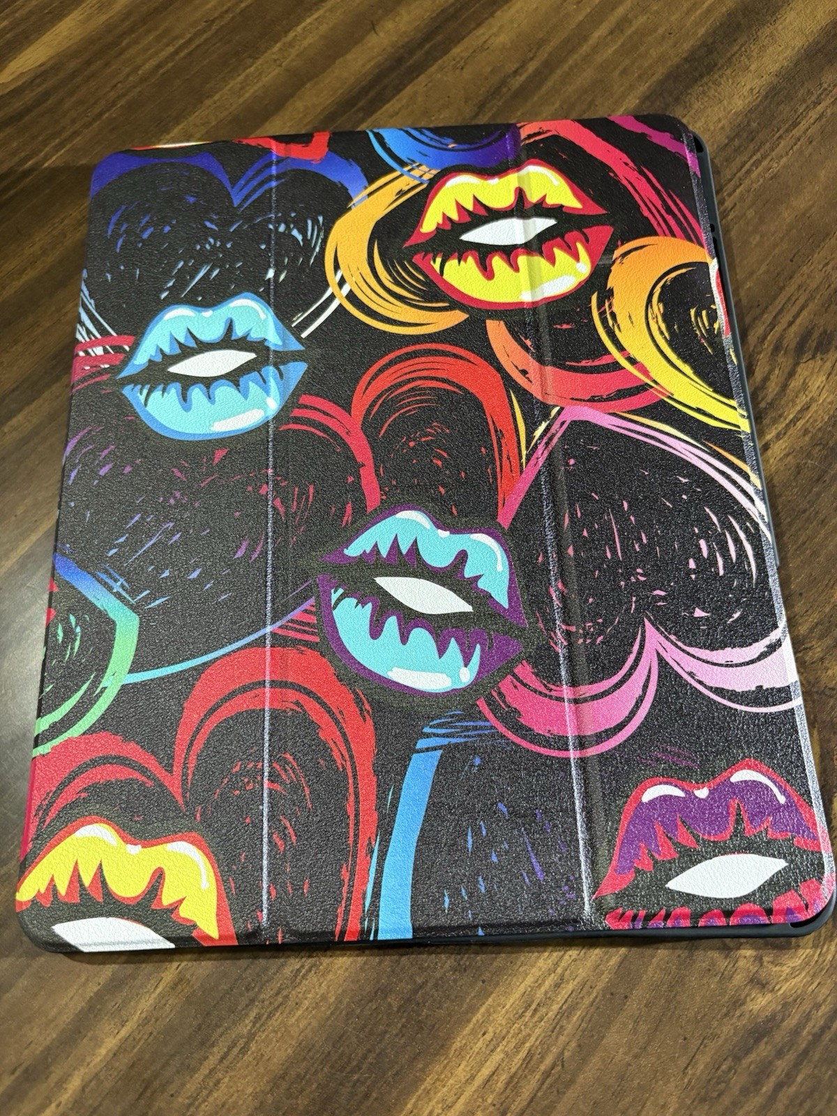 iPad Case Cover For iPad Pro 12.9” Mektron Colorful Lips And Hearts  NEW