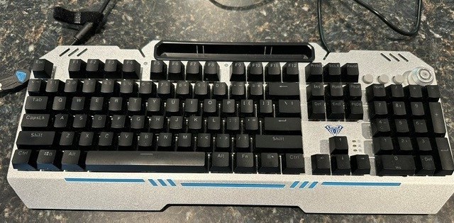 AULA T102M gaming keyboard