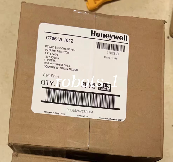 1PC Brand New 1PCS Honeywell C7061A1012 UV Flame Detector FedEx or DHL