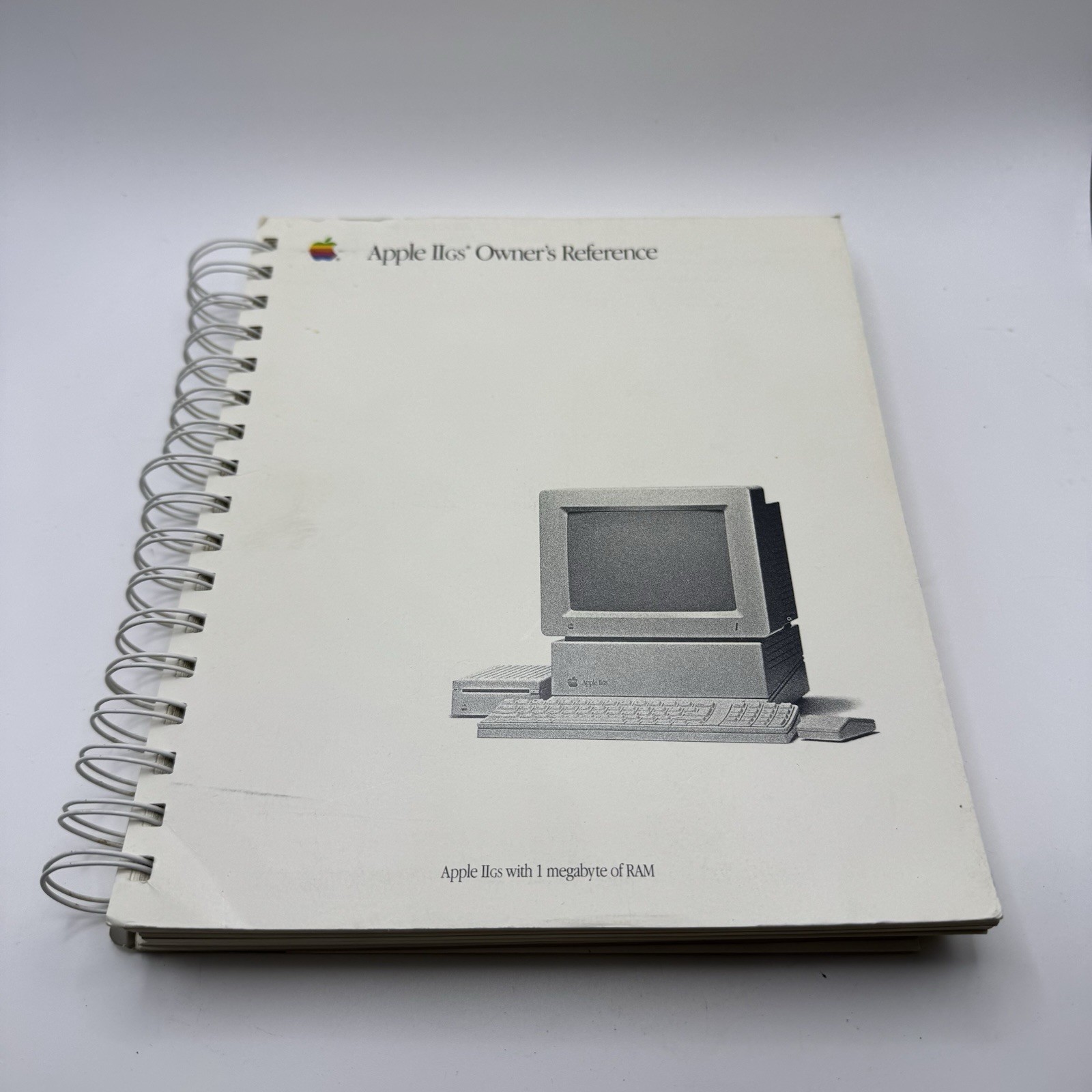 Apple IIgs Owner’s Reference Manual Spiral Bound Apple Computer 030-1627-A
