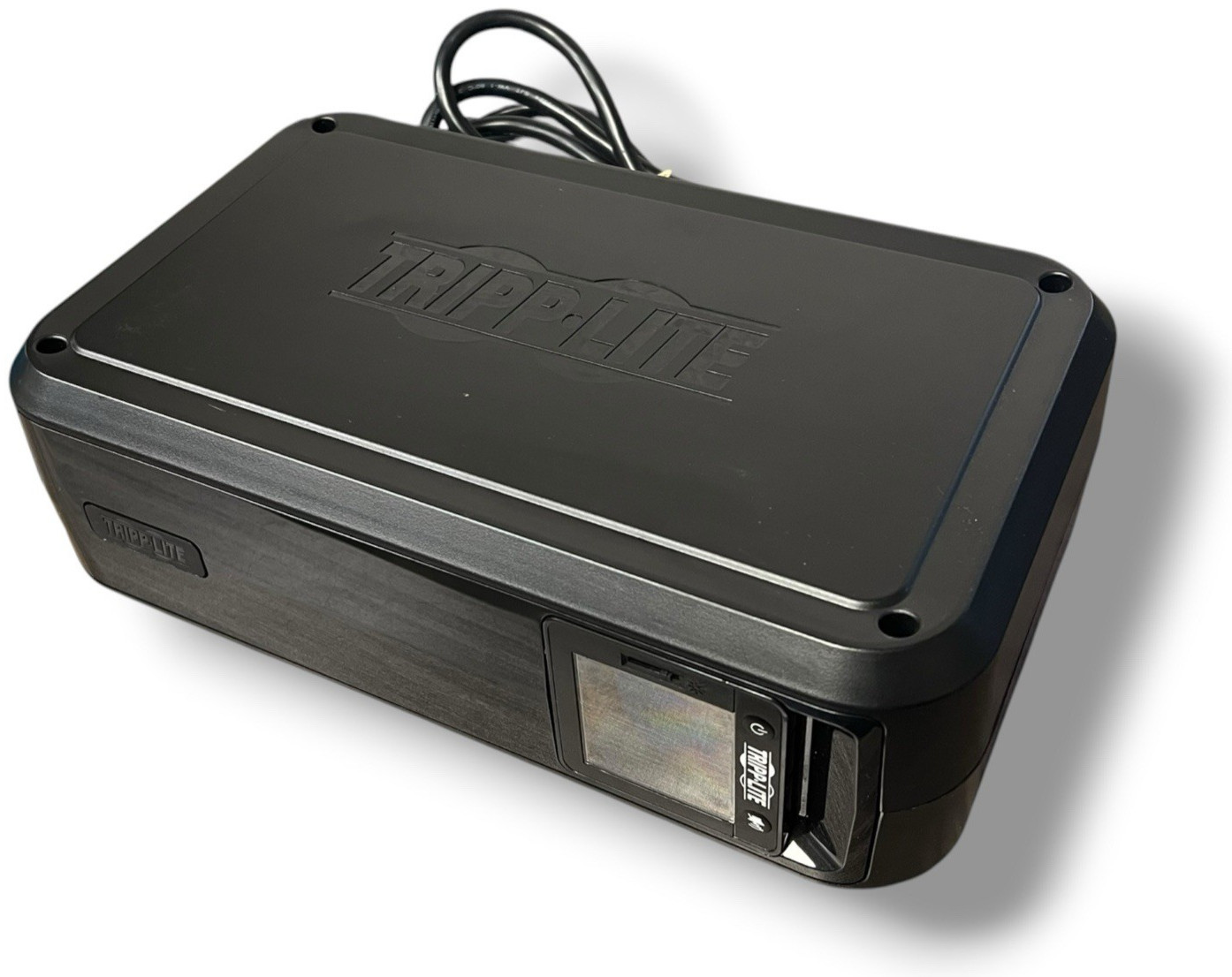 Tripp Lite OmniSmart OMNI900LCD Battery Backup 120V 900VA (NO BATTERY)