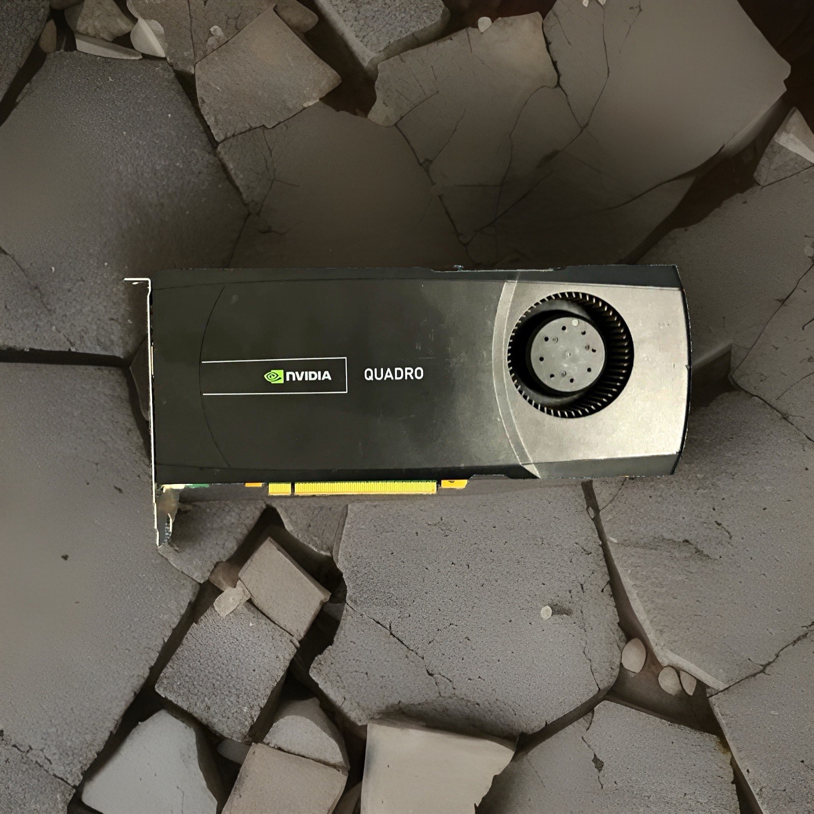 NVIDIA Quadro 5000 2.5GB GDDR5 PCIe x16 Graphics Card DP DVI CUDA