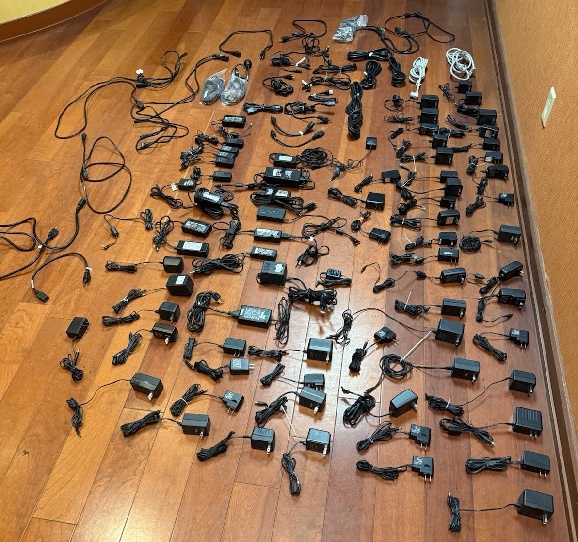 Huge Lot 50+ AC DC Power Adapters Chargers Mixed Barrel Tips Bulk