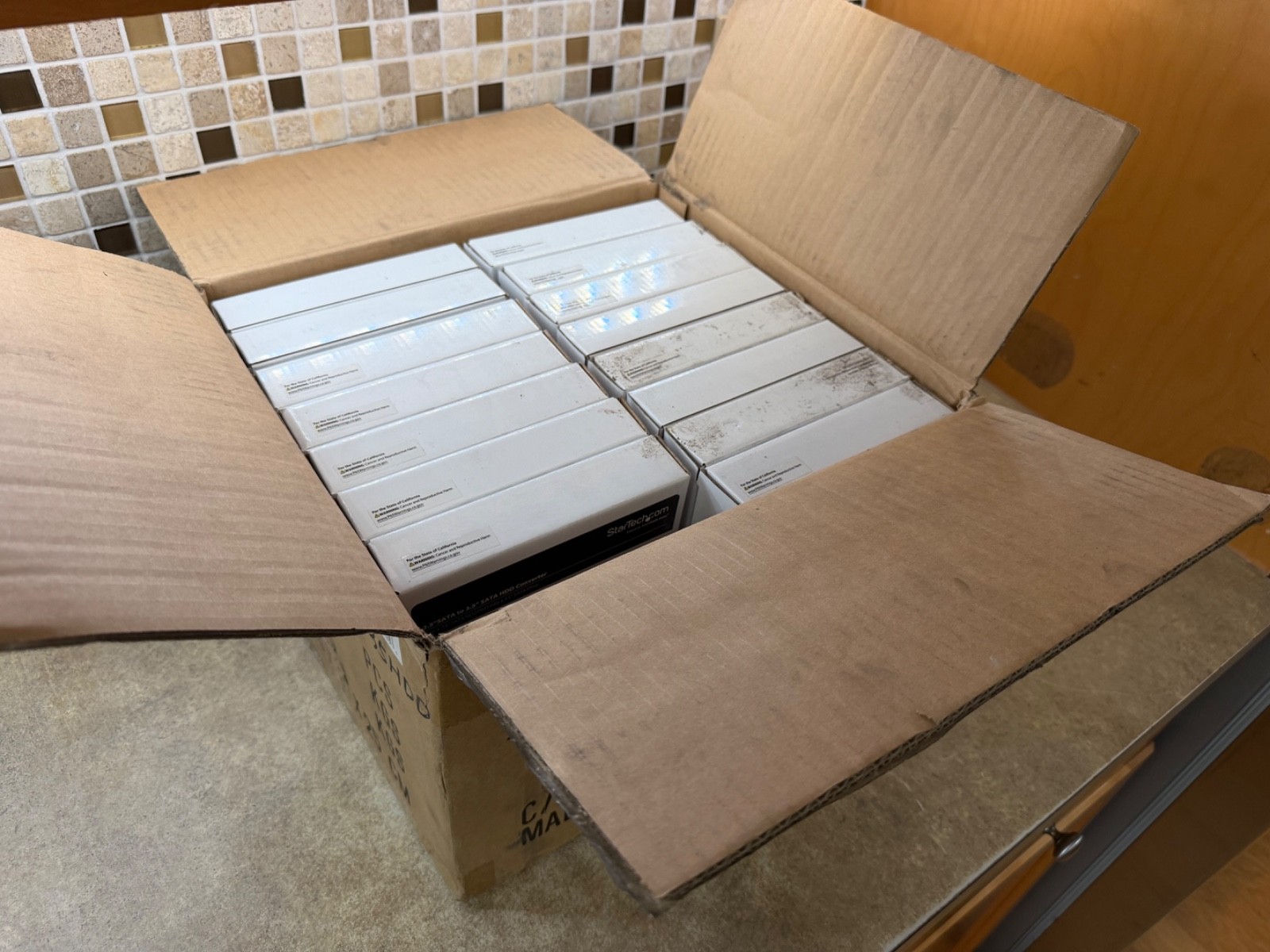 StarTech.com 25SAT35HDD 2.5” to 3.5” SATA Aluminum Hard Drive Adapter Lot of 23