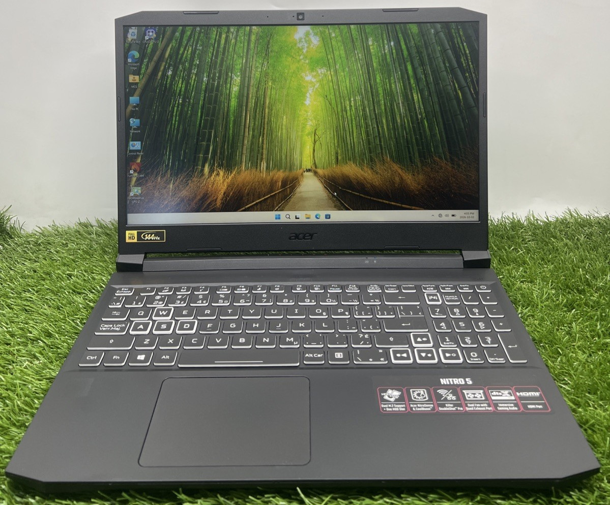Acer Nitro5 AN515-45 15.6"FHD AMD Ryzen7 5800H@3.20Ghz 16GB RAM 512GB SSD Win11