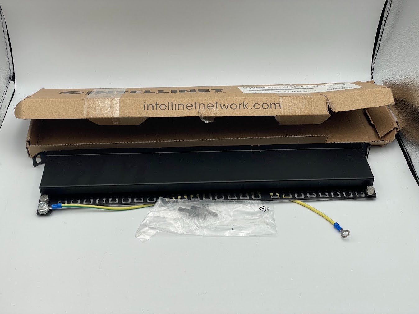 Intellinet Cat 6a Shielded Half-U 24 Port Patch Panel