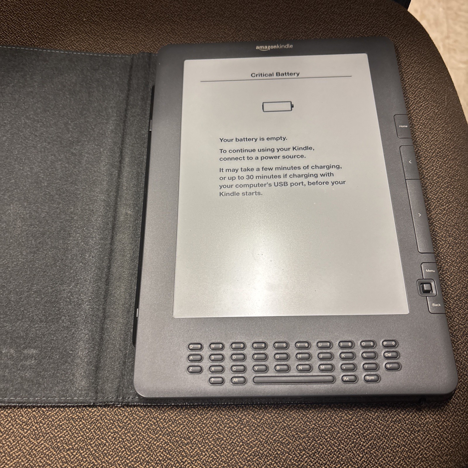 Amazon Kindle DX 2ND Generation Model D00801 Battery not charged