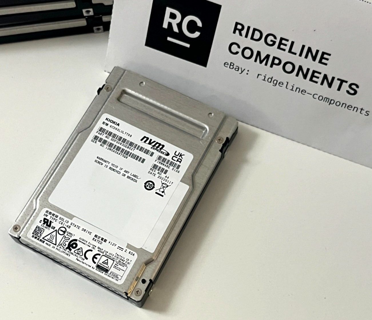 Kioxia 7.68TB U.3 NVMe SSD PCIe Gen4 x4 KCD6XLUL7T68