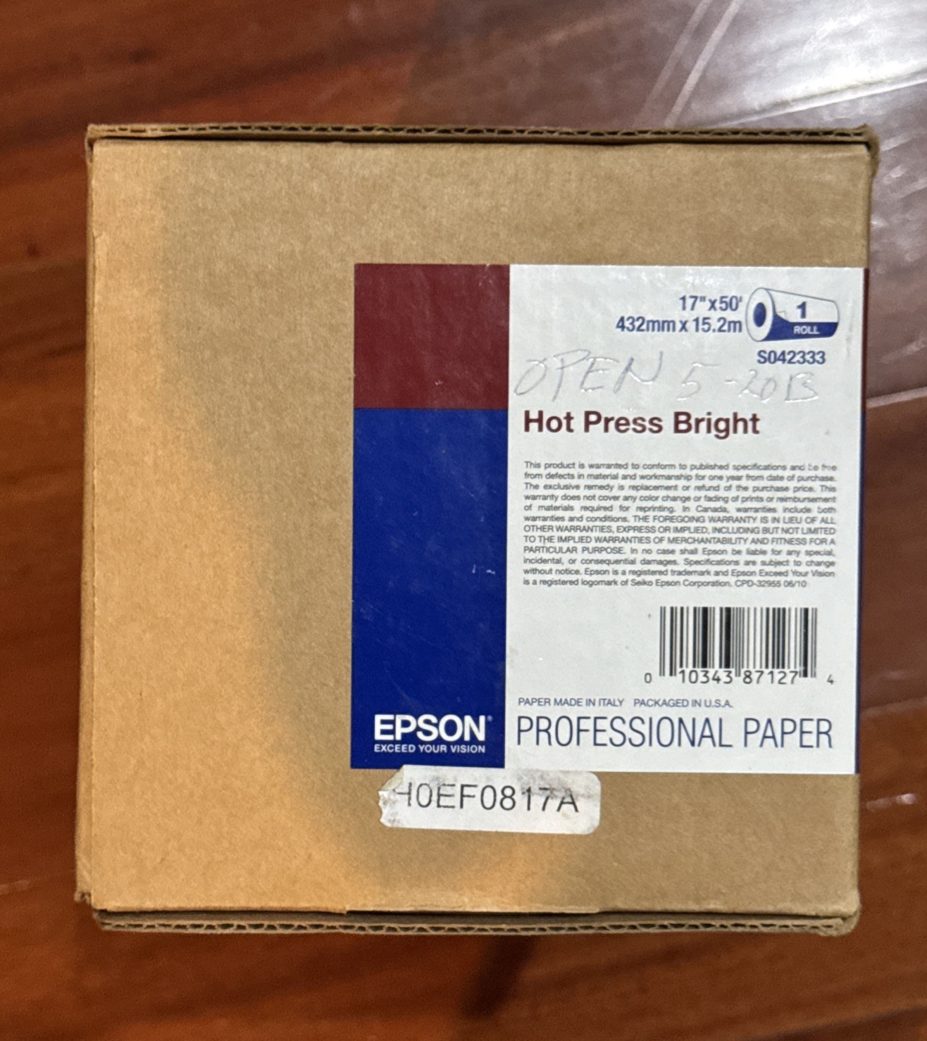 EPSON Hot Press Bright Archival Paper,  17"x43’ 100% cotton rag media, S042333