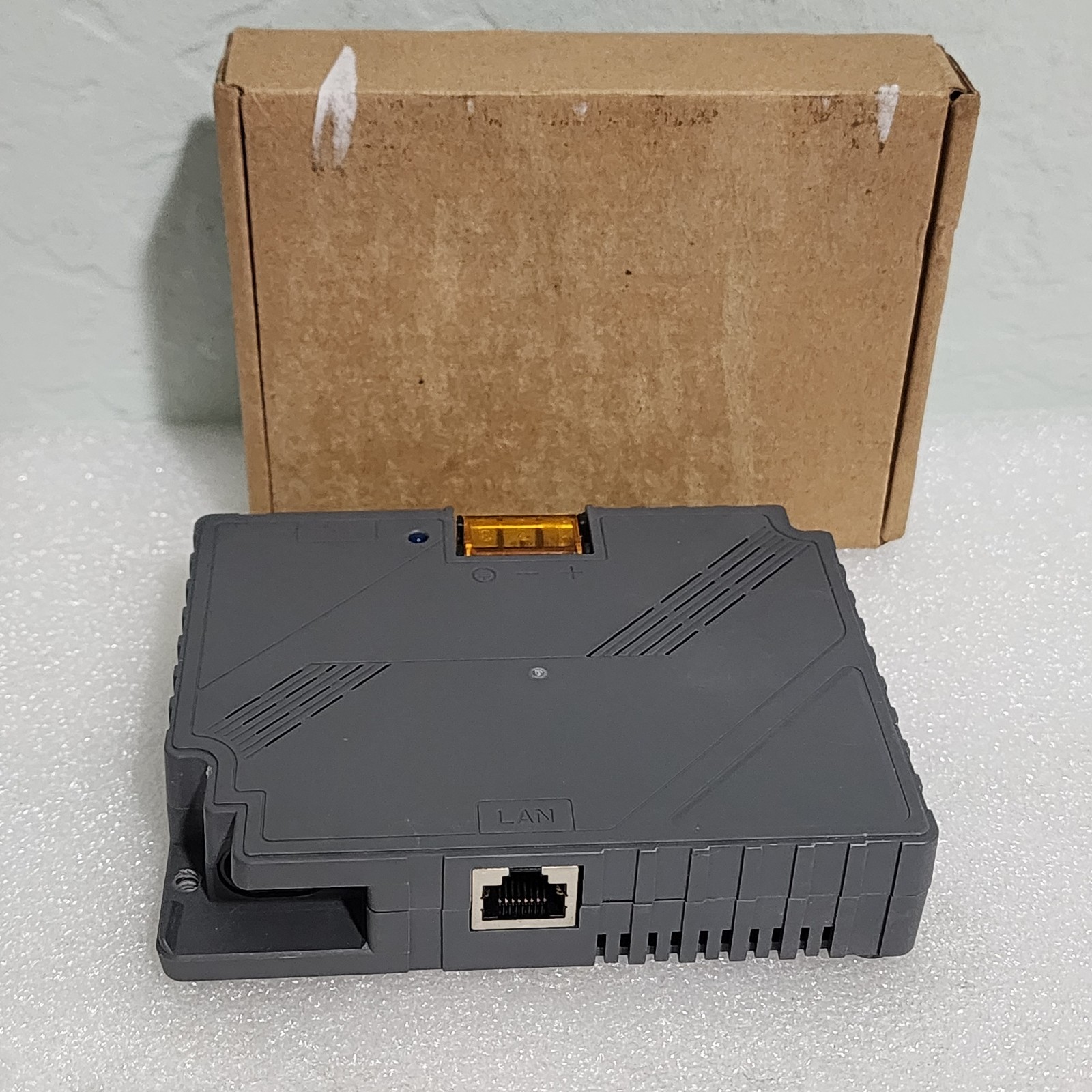 2 in 1  Gen 2 GigE PoE Injector 150W with Passive & ESD Protection