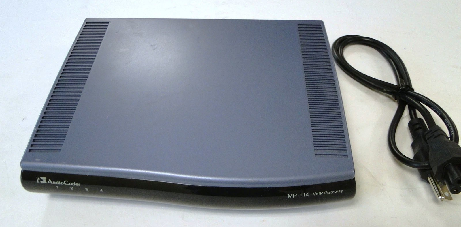 AudioCodes MP-114 - 4FXO/3AC FXO MP-114 VoIP Gateway