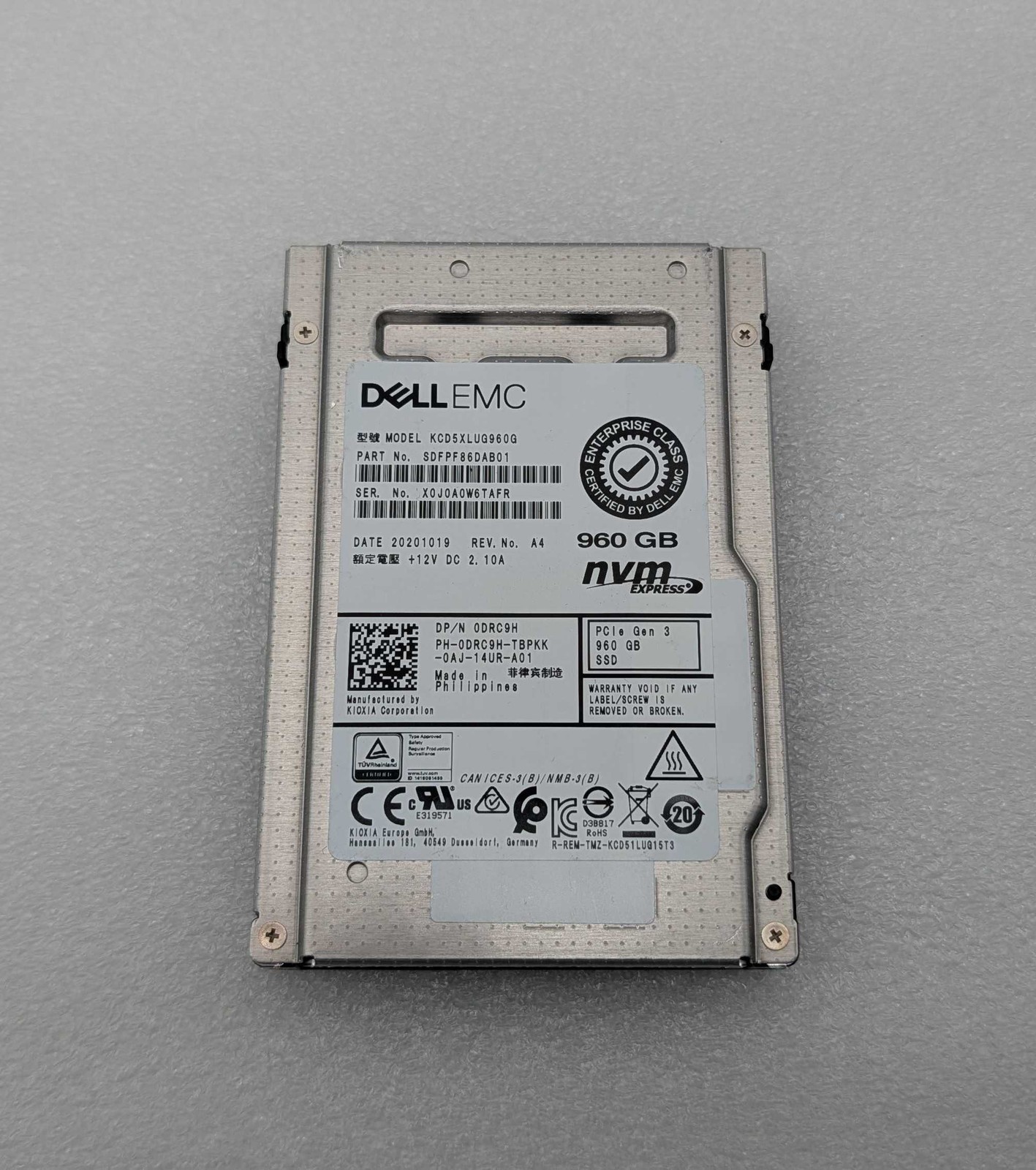 DELL EMC 2.5" NVMe 960GB PCIe Gen 3 SSD (KCD5XLUG960G)
