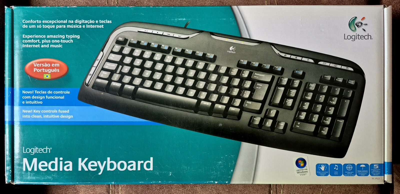Logitech Multimedia PS/2 Wired Keyboard 9675600111