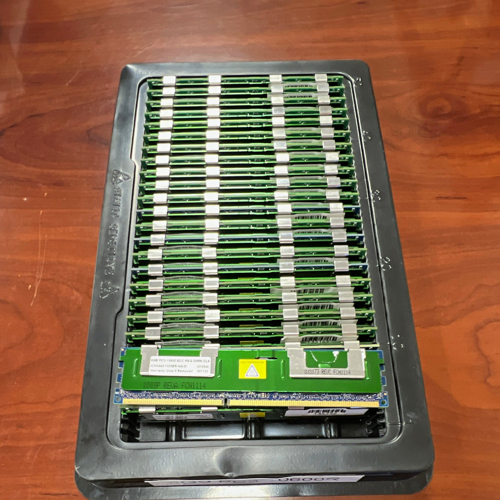 Lot of 25 (8GB)  DDR3 PC3-10600R ECC Reg RDIMM 240-Pin M