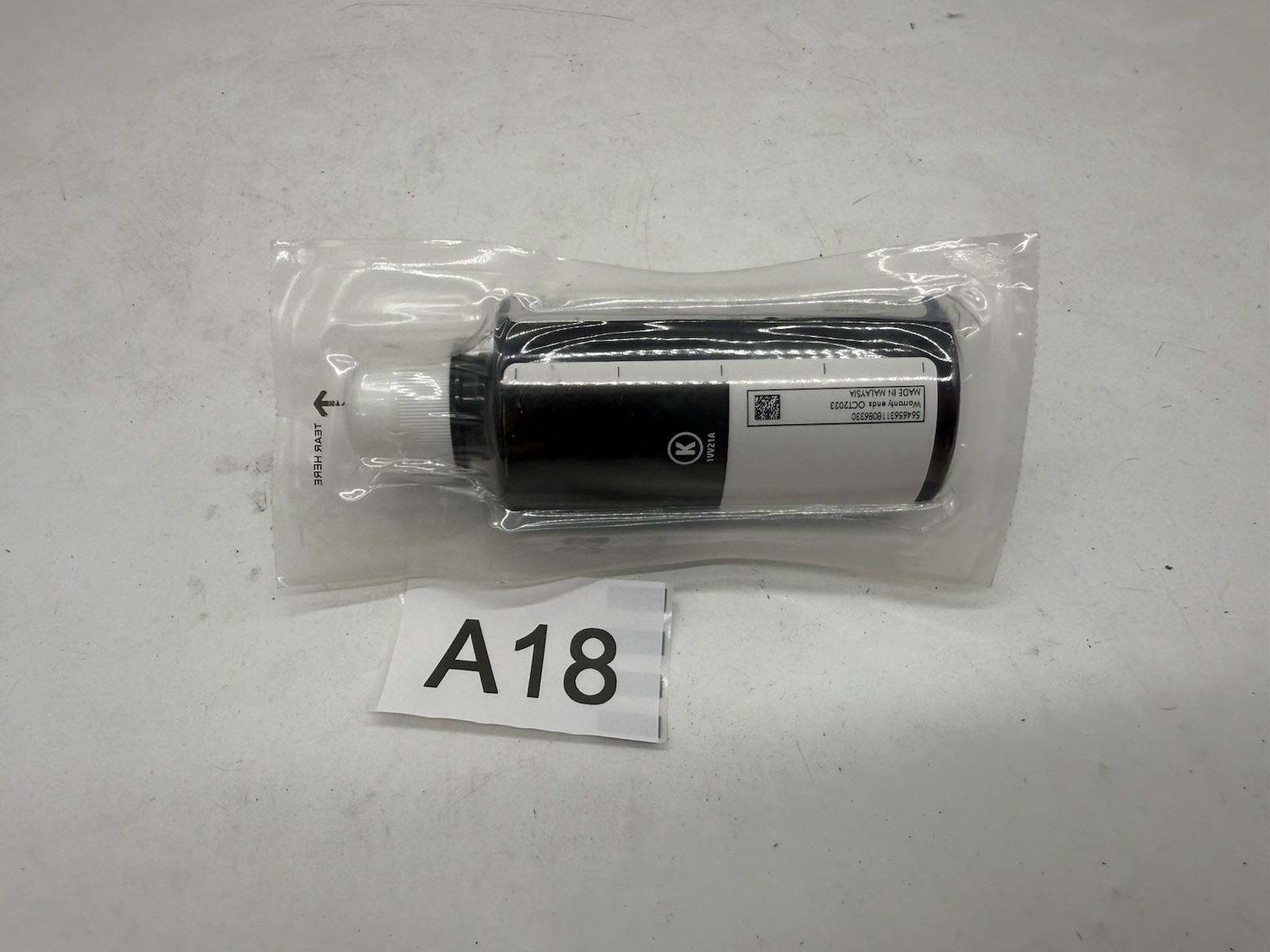 Lot of 6 Genuine HP GT53XL Black Ink Bottles 135ml (1VV21A) – New & Sealed