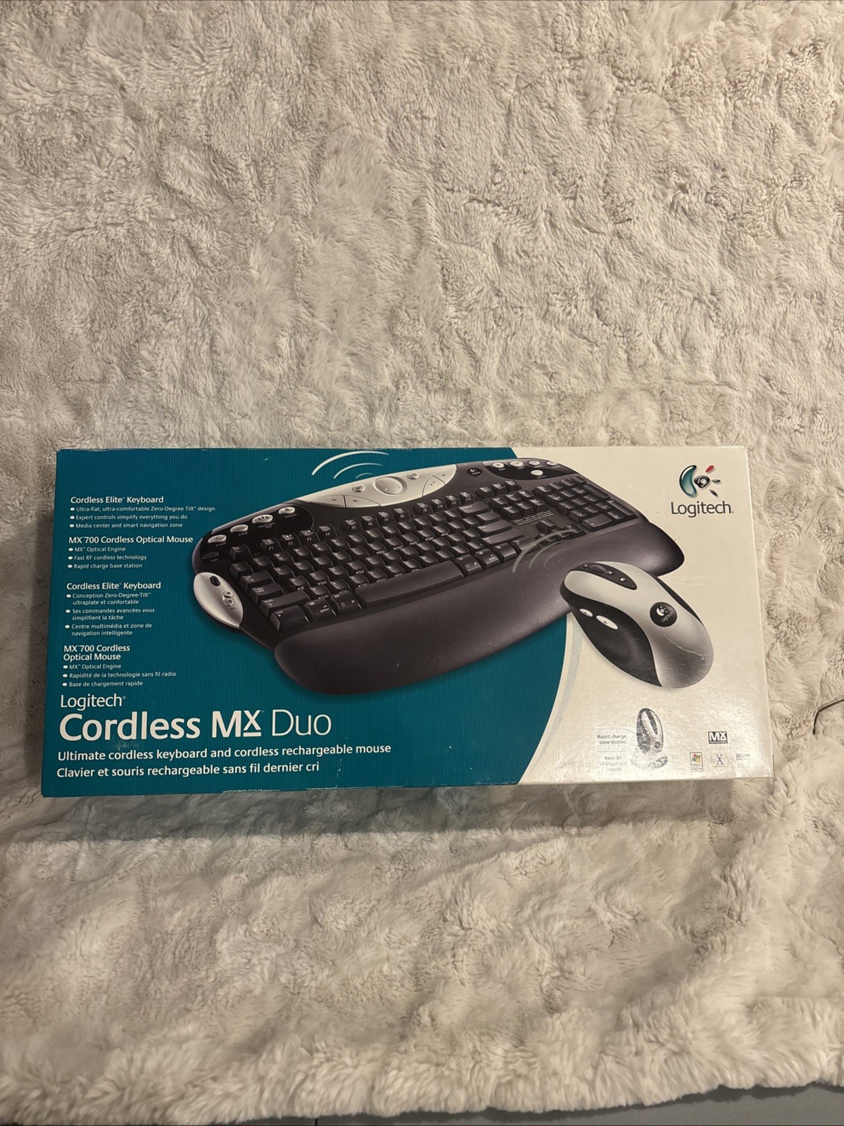 Logitech MX Duo 967300-0403 Wireless Keyboard New In Box 1A