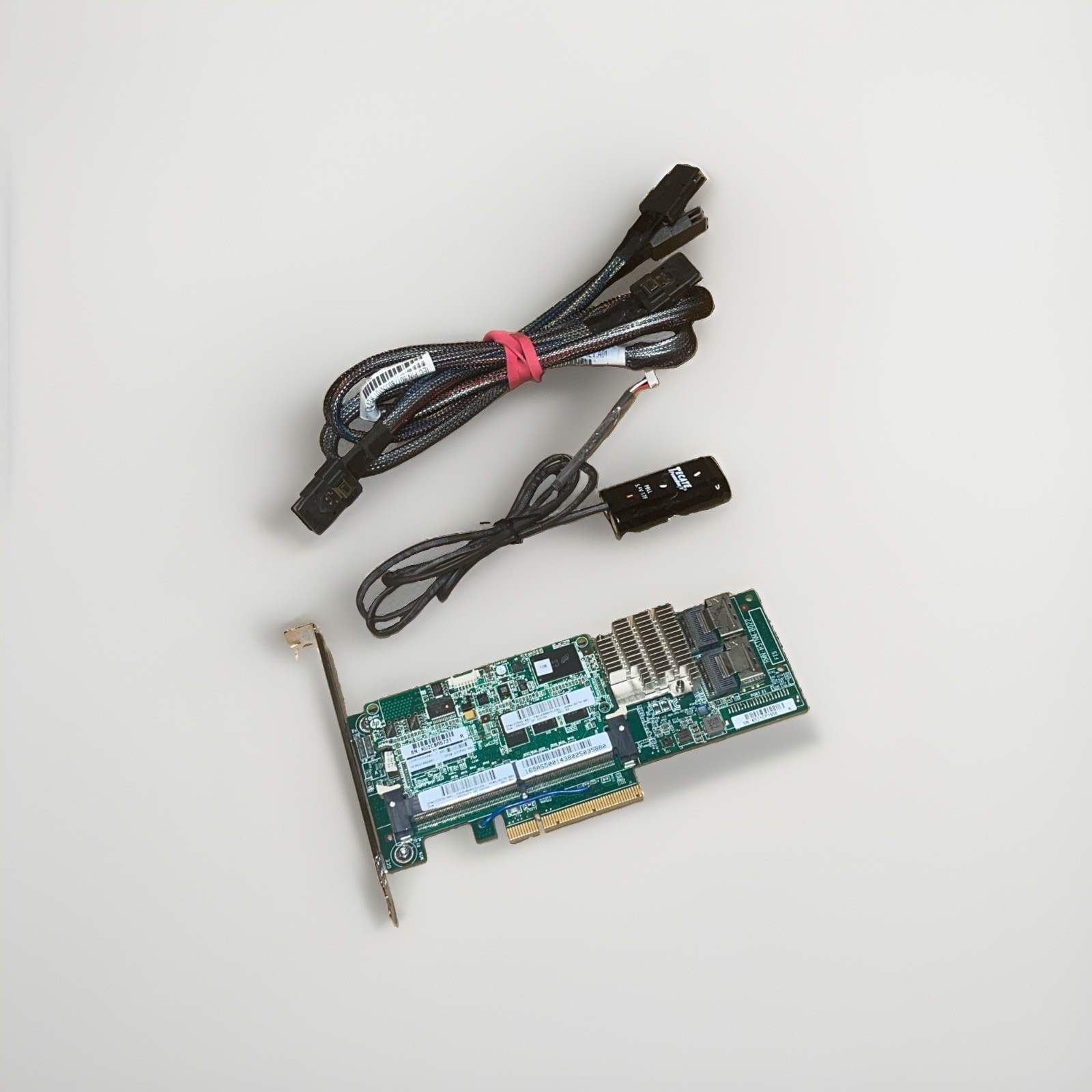 HP Smart Array P420 633538-001 SAS RAID Controller 1GB Cache, 2x SAS Cables & BBU