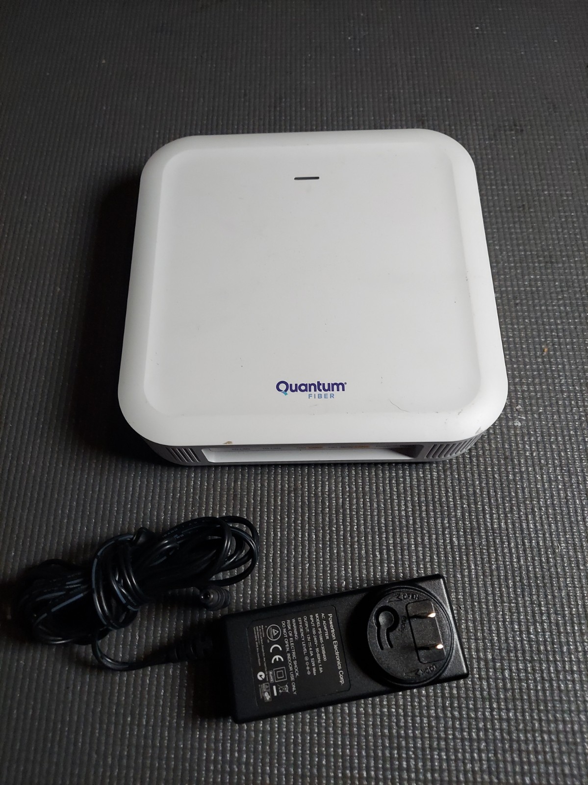 Quantum Fiber W1700K WiFi 7 Wired Mesh Pod Router 10G