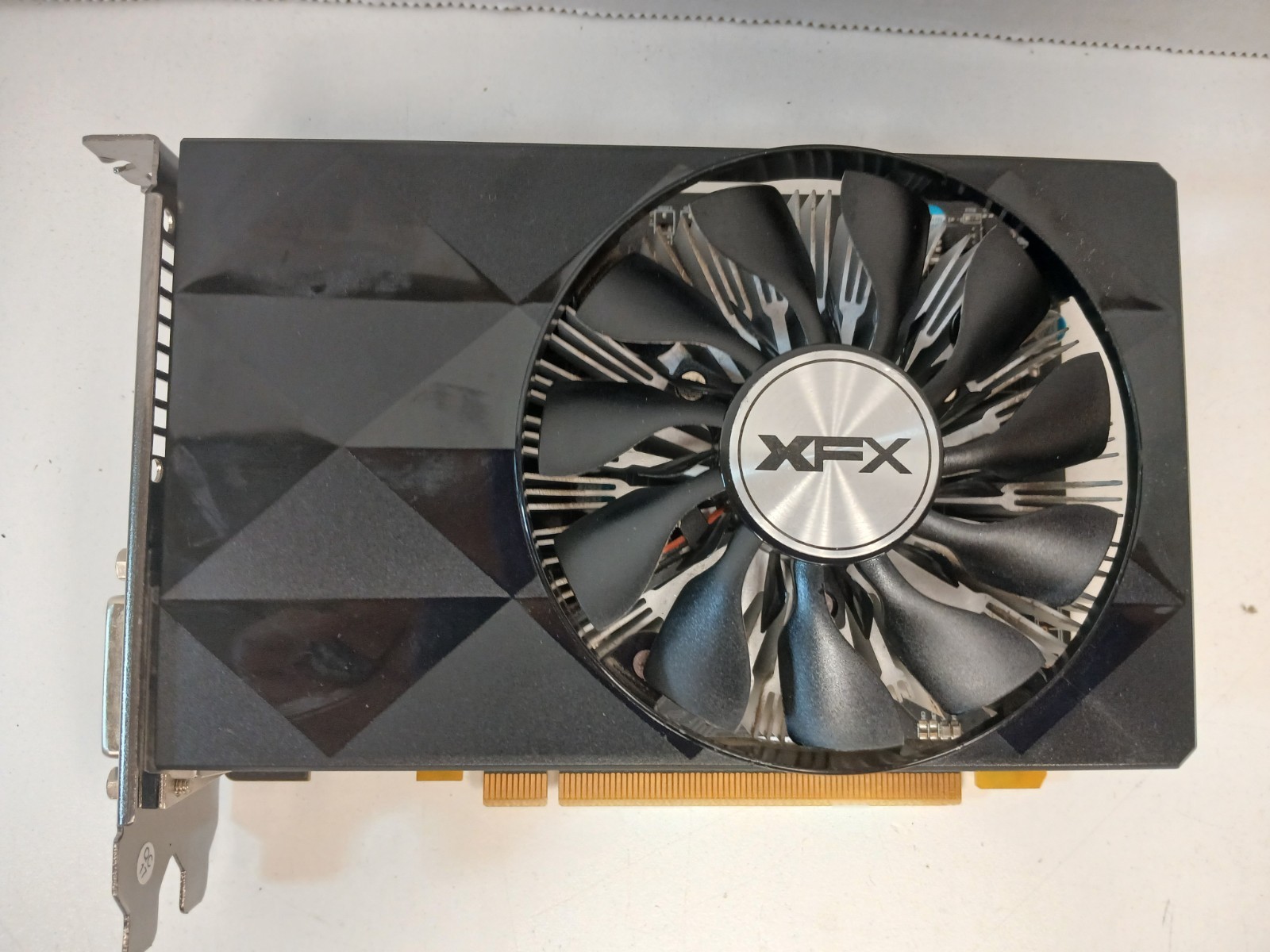 XFX Radeon R7 360 Core 2GB GDDR5 Video Graphics Card