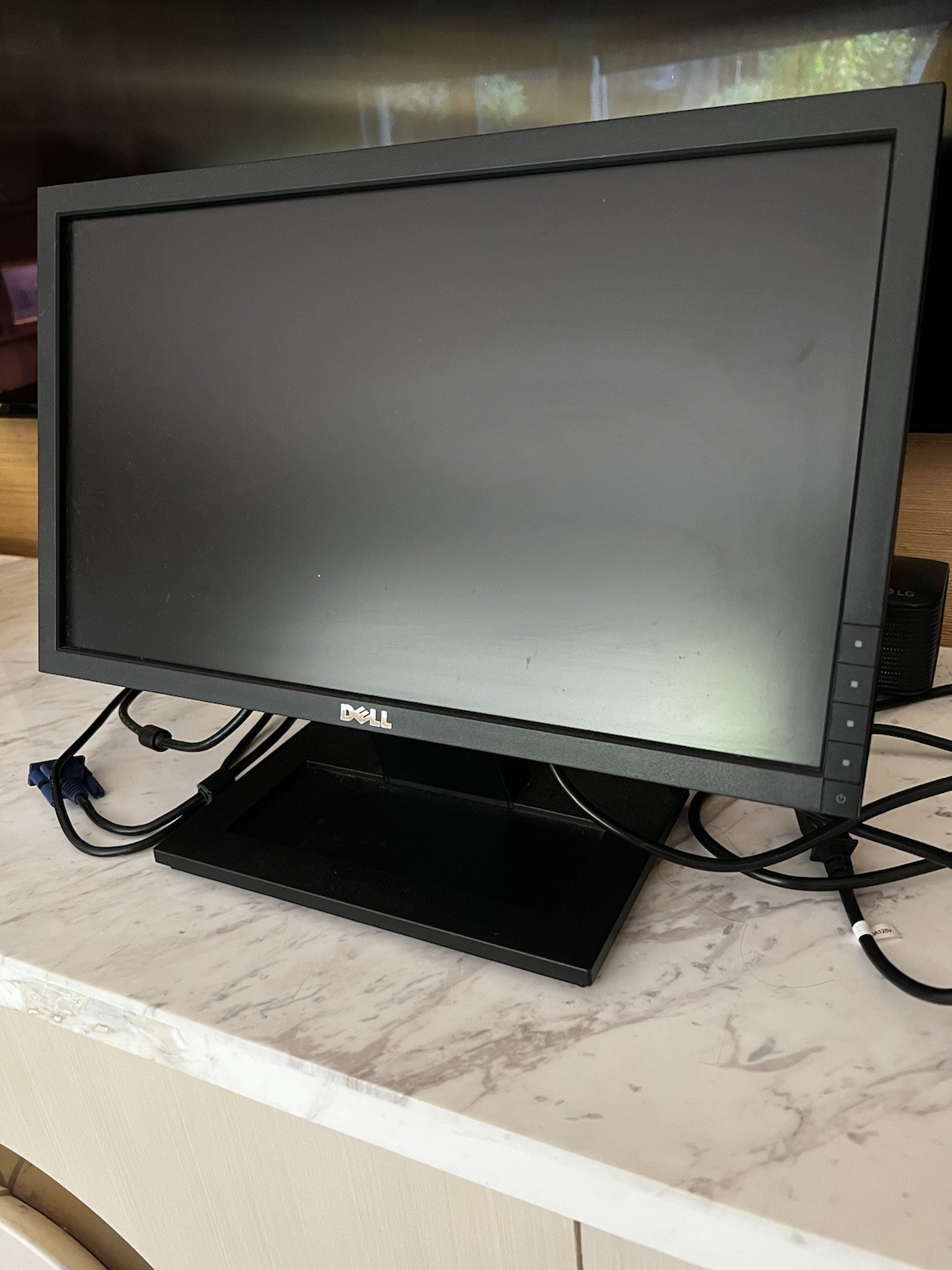 GENUINE Dell 19" Flat Panel Monitor w/Stand E1910HC- PERFECT CONDITION