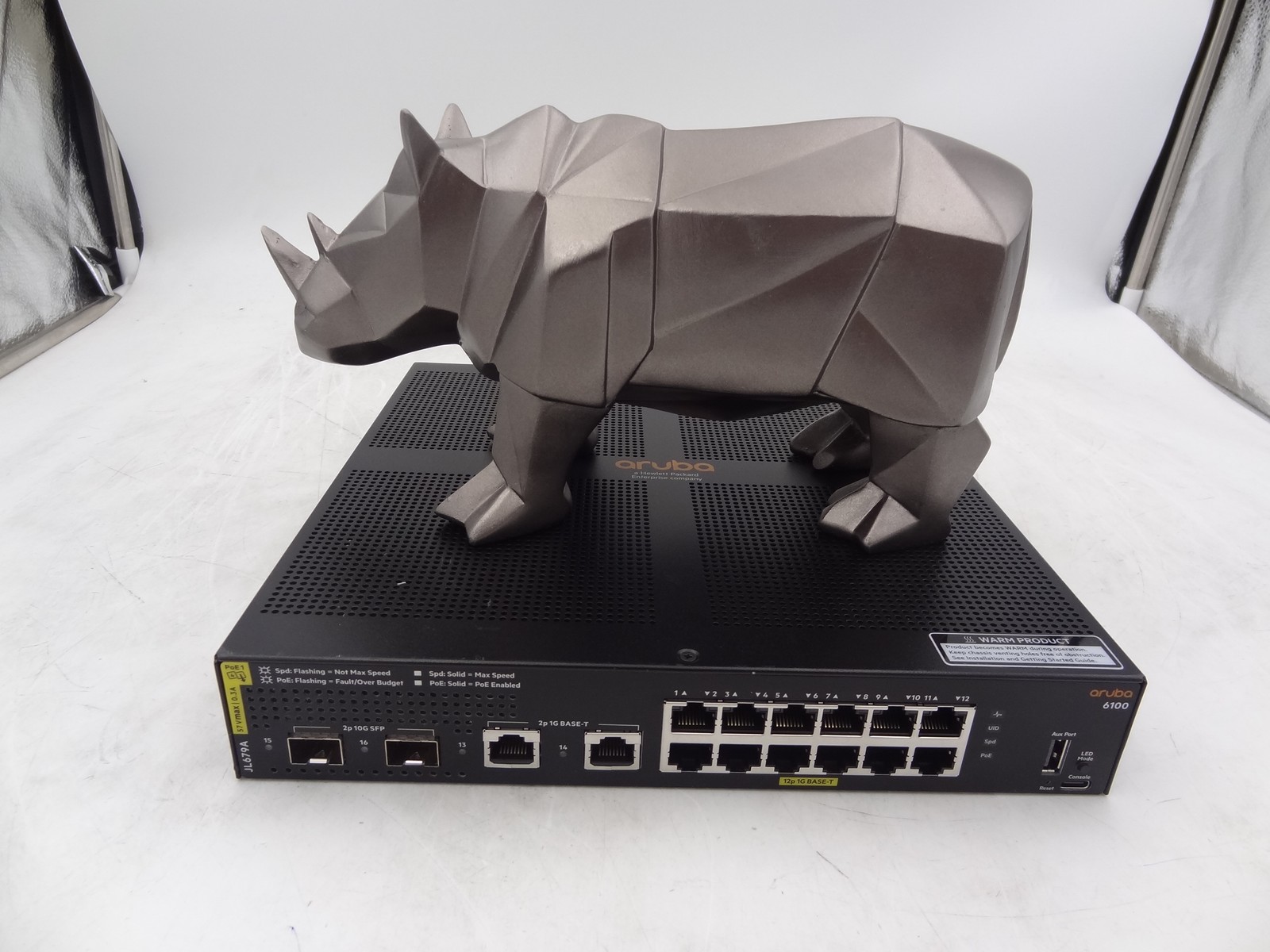 JL679A HP/ARUBA 6100 SWITCH (12G CL4 2SFP+ 139W)