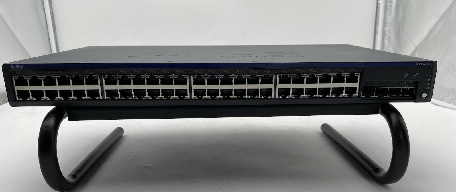 Juniper Networks EX2200-48P-4G ReV:E 48 Port PoE Ethernet Switch