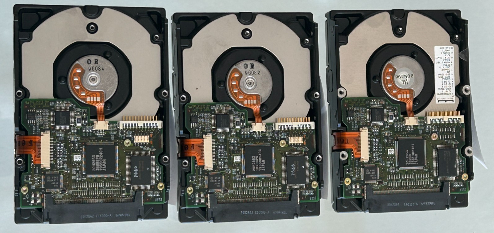 Tested - 3X SGI IBM DORS-32160 2.16GB 3.5" 80-Pin SCA SCSI HDD 013-1578-001