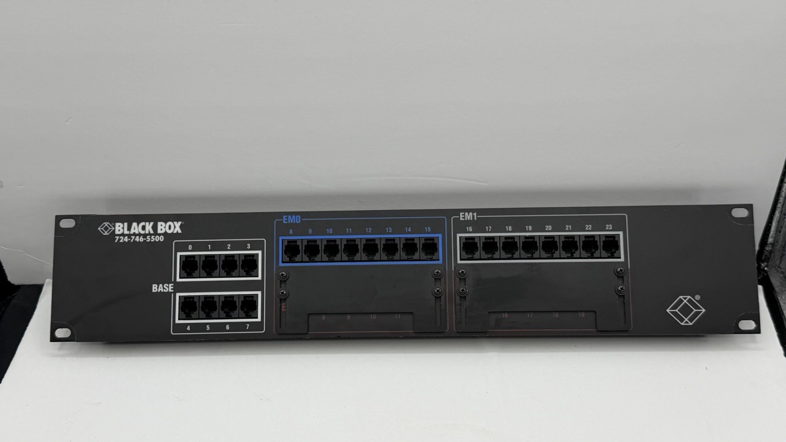 Black Box VNMSCOM1A JPM2194A Distribution Panel for Cisco Router High Density