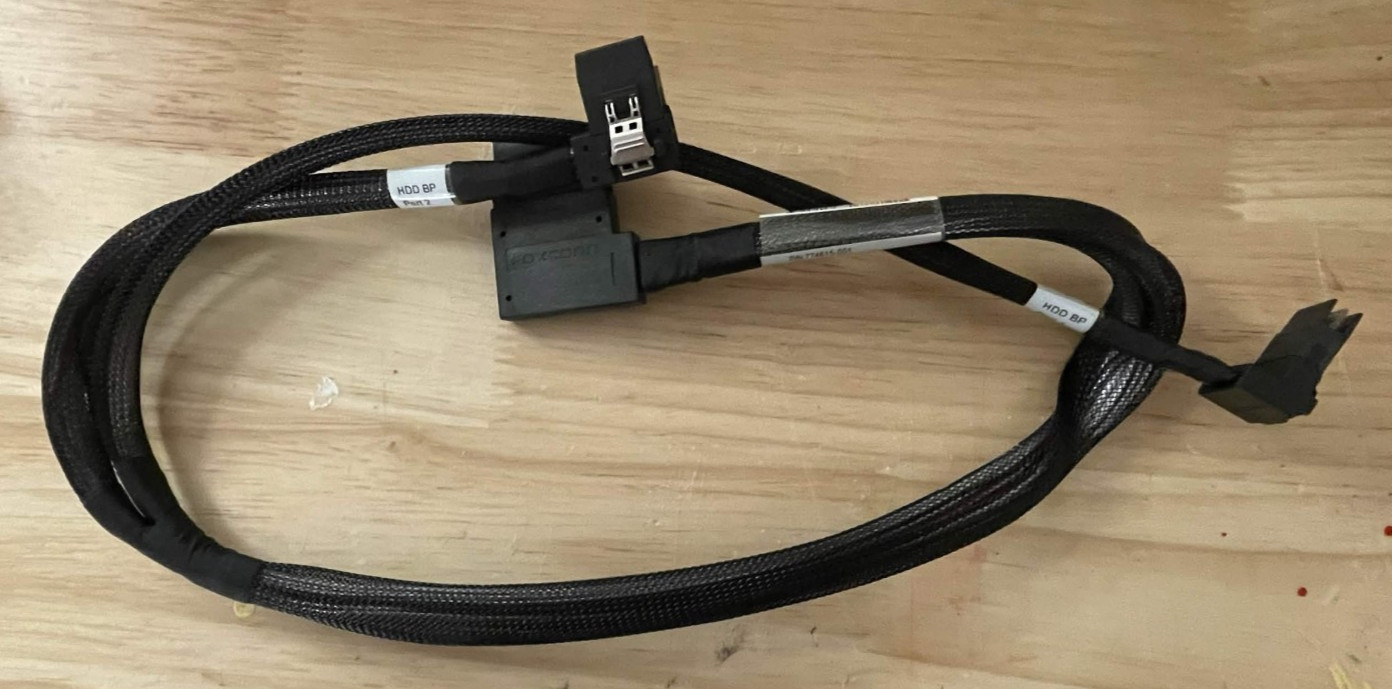 HP 782430-001 Wide SAS to Dual Mini SAS Cable 774615-001