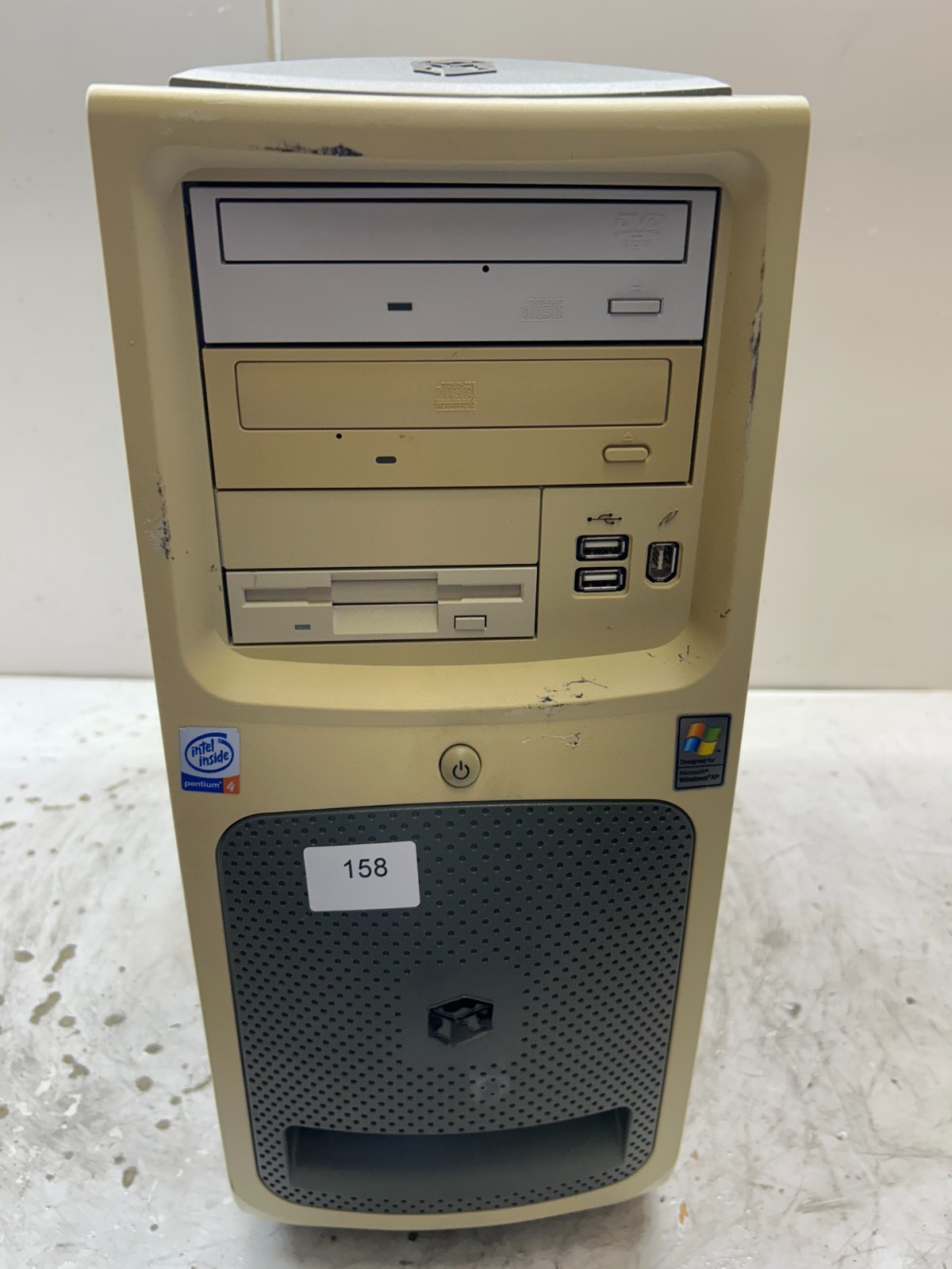 Gateway 700X  Intel Pentium 4 2GHz 512MB NO HDD