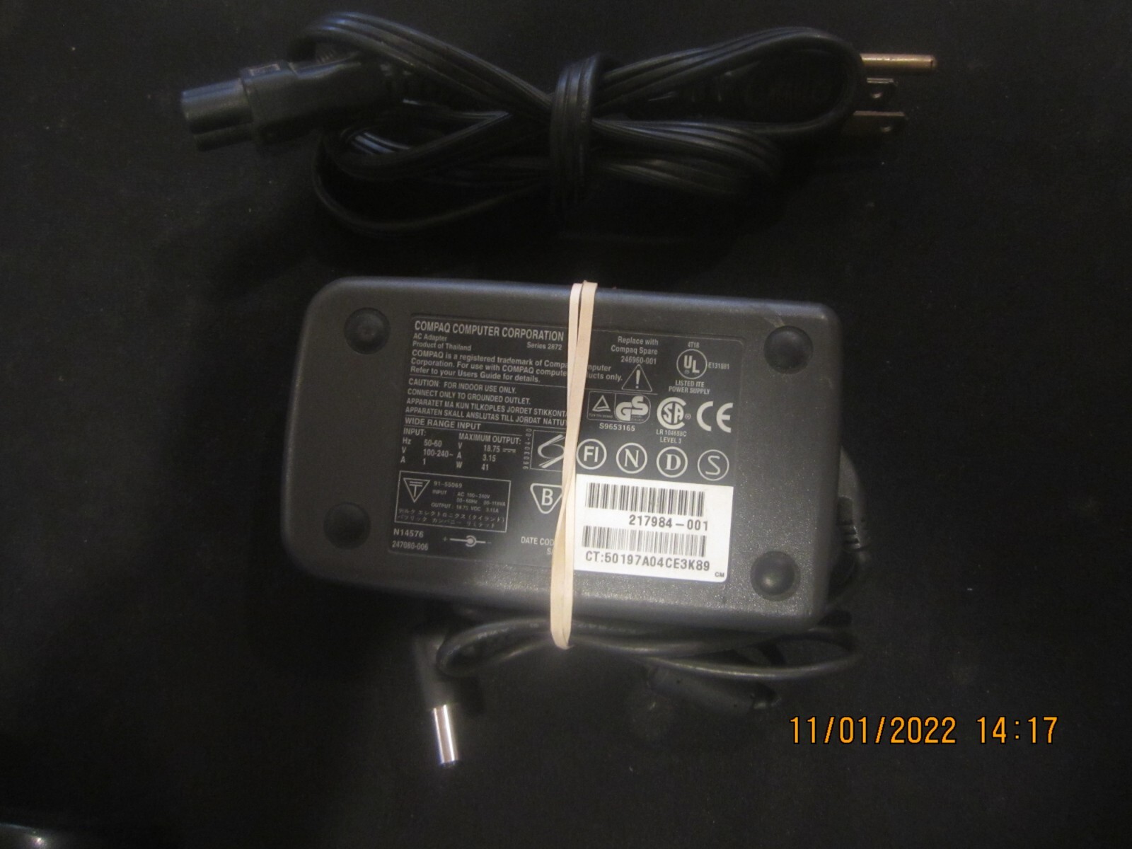 Vintage COMPAQ 246960-001 AC ADAPTER SERIES 2872 - ARMADA 4100 4200 18.75v 3.15A