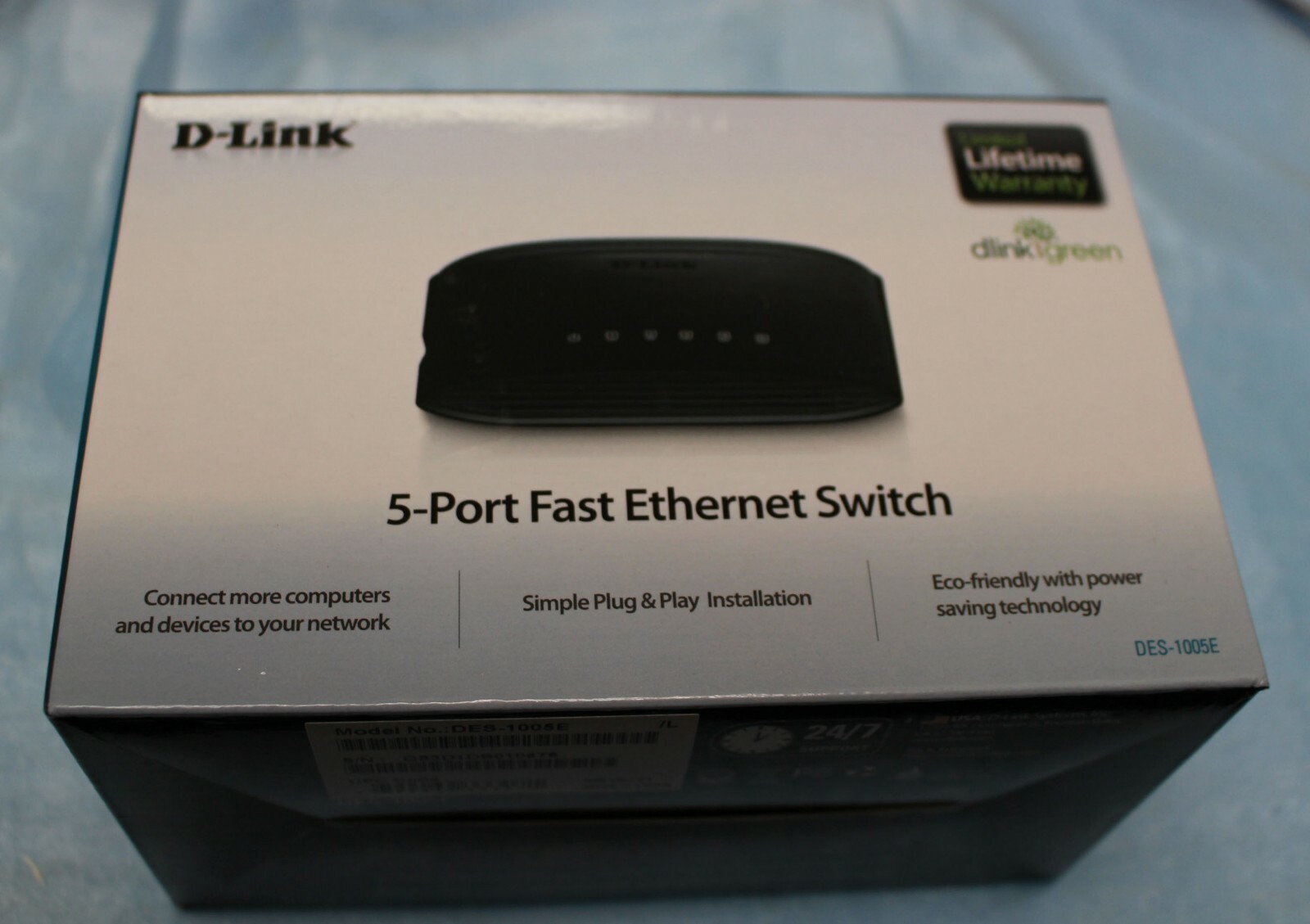 D-Link 5-Port Fast External Ethernet Switch-DES-1005E Brand New