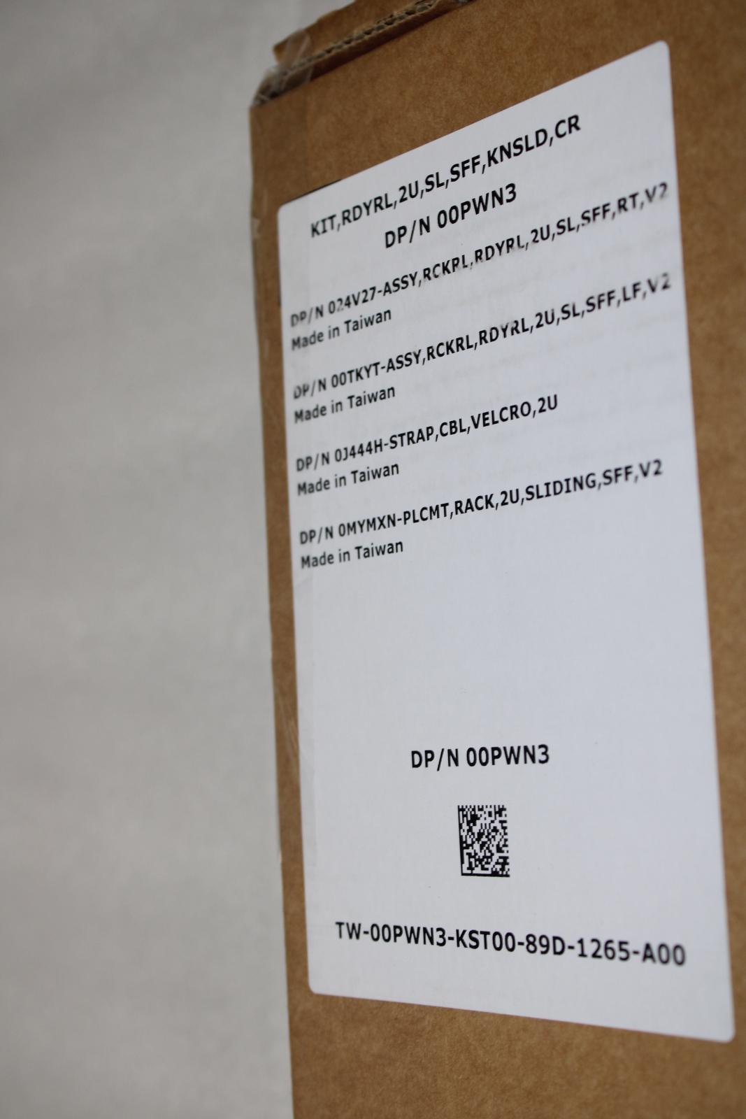 NEW Sliding Ready Rails 00PW3- Dell PowerEdge R520/530/720/720XD/730/820-Sealed
