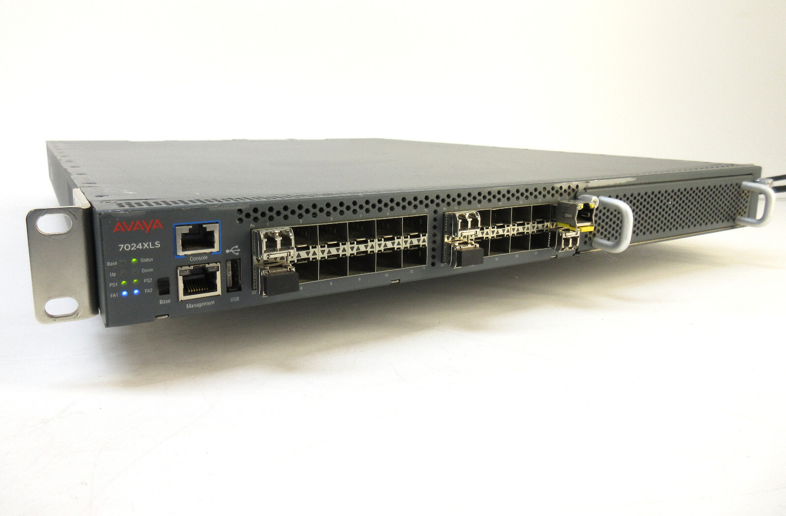 Avaya AL700001X-E6 VSP 7024XLS 24 SFP+ Ethernet Routing Switch w/ 2x PSU