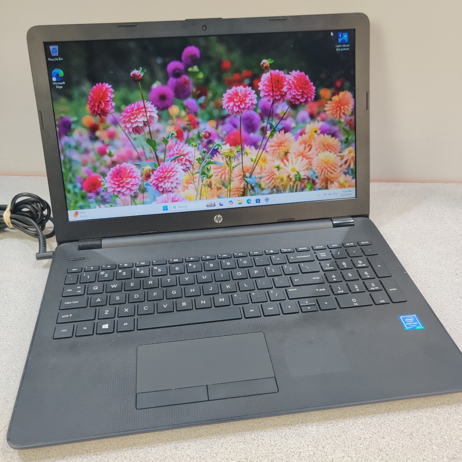 HP Laptop 15-bs0xx 15" N3710 4GB RAM 1TB HDD NO AC NO BATTERY VERY SLOW *READ