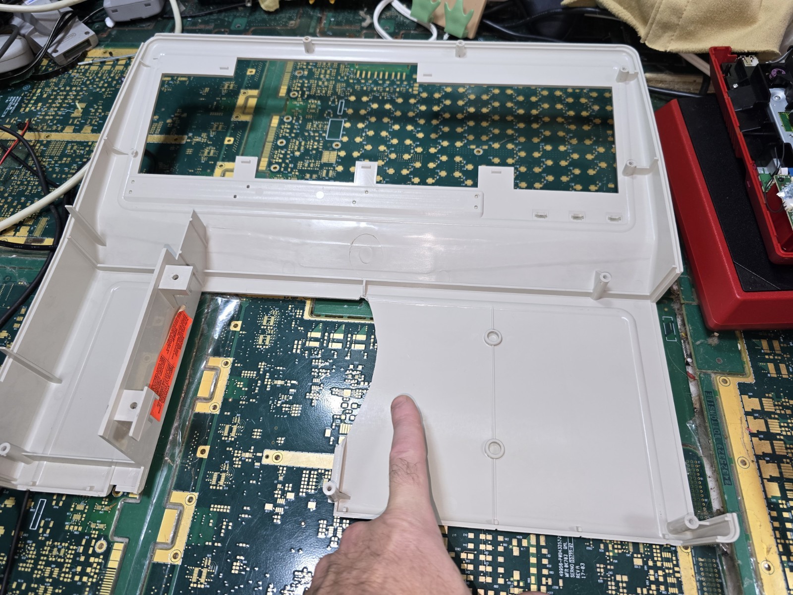 Tandy 1000 EX EMPTY Top Cover ONLY-CRACK-Exact One-Good Screw Holes-PARTS-READ