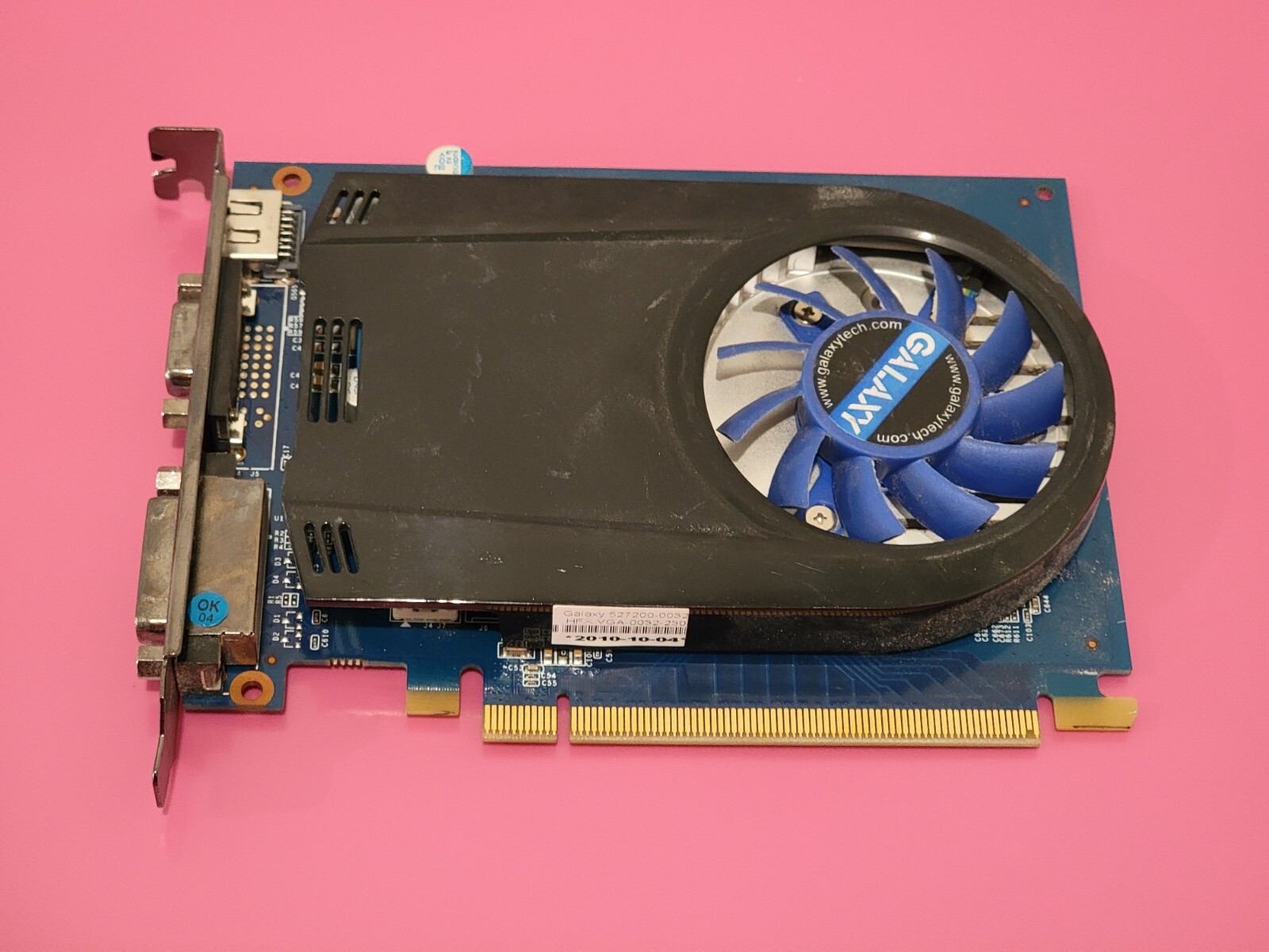 Galaxy NVIDIA GeForce GT 210 1GB DDR2 SDRAM PCI Express x16 Graphics Card