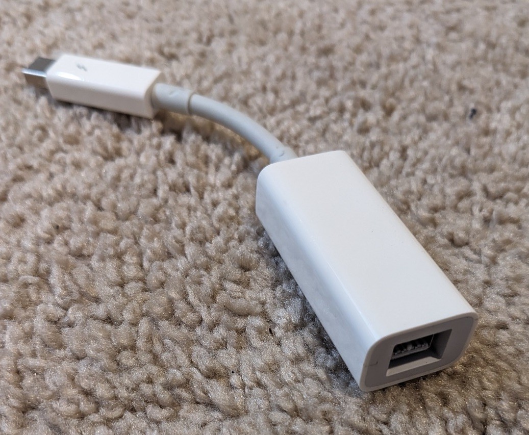 Apple Thunderbolt to FireWire 800 Adapter A1463 EMC2591 Pre-Owned
