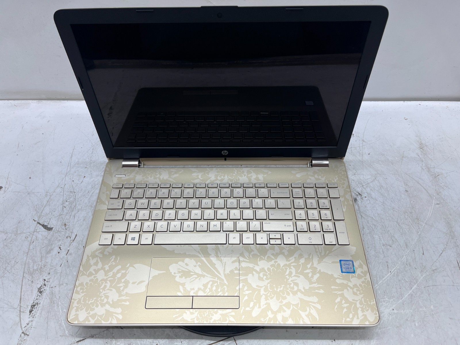 HP 15-BS028CY Intel i5-7200U 2.5GHz 8 GB Windows 11 2TB No Batt